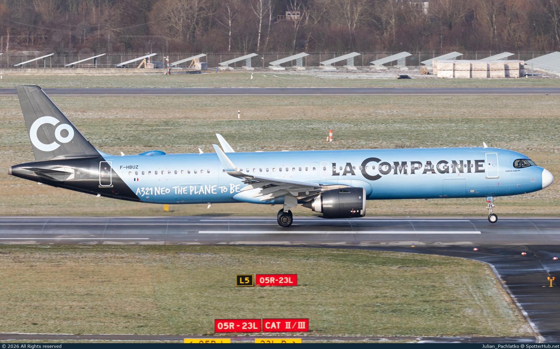 Photo of F-HBUZ - Airbus A321-252NX operated by La Compagnie