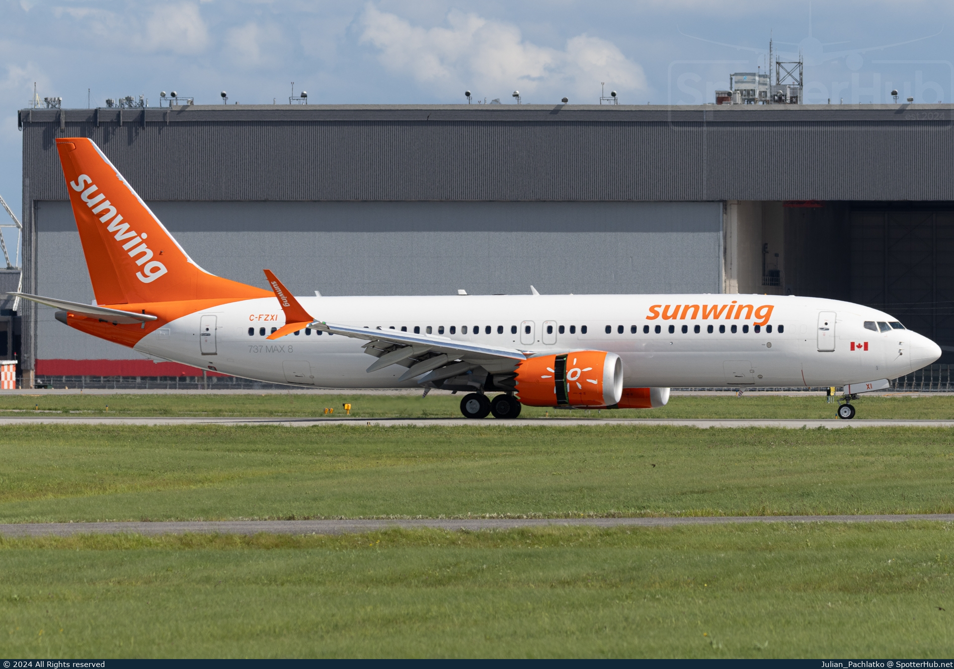 Photo of C-FZXI - Boeing 737 MAX 8 operated by Sunwing Airlines