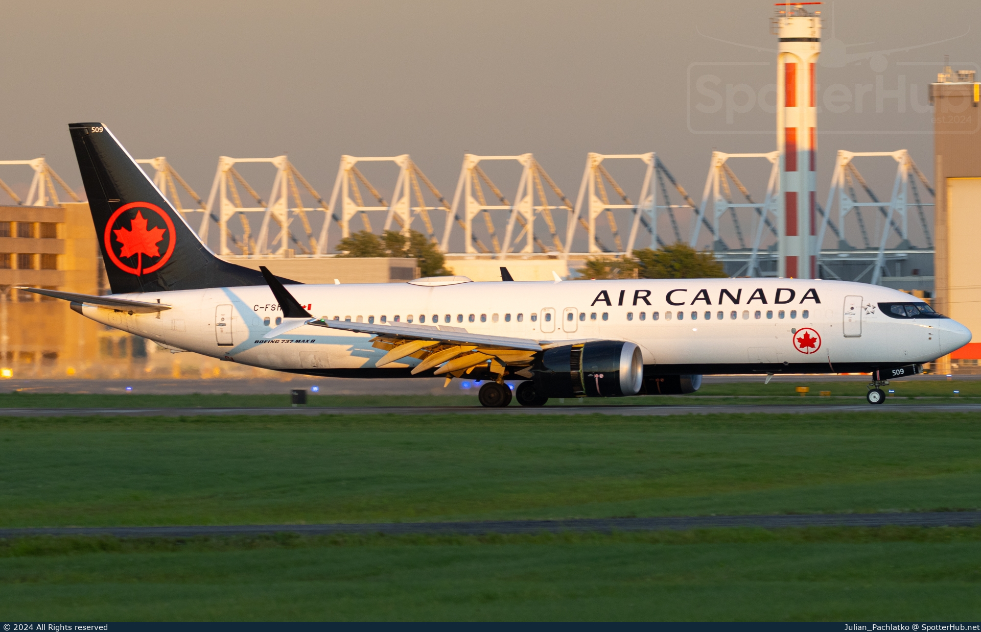 Photo of C-FSIP - Boeing 737 MAX 8 operated by Air Canada
