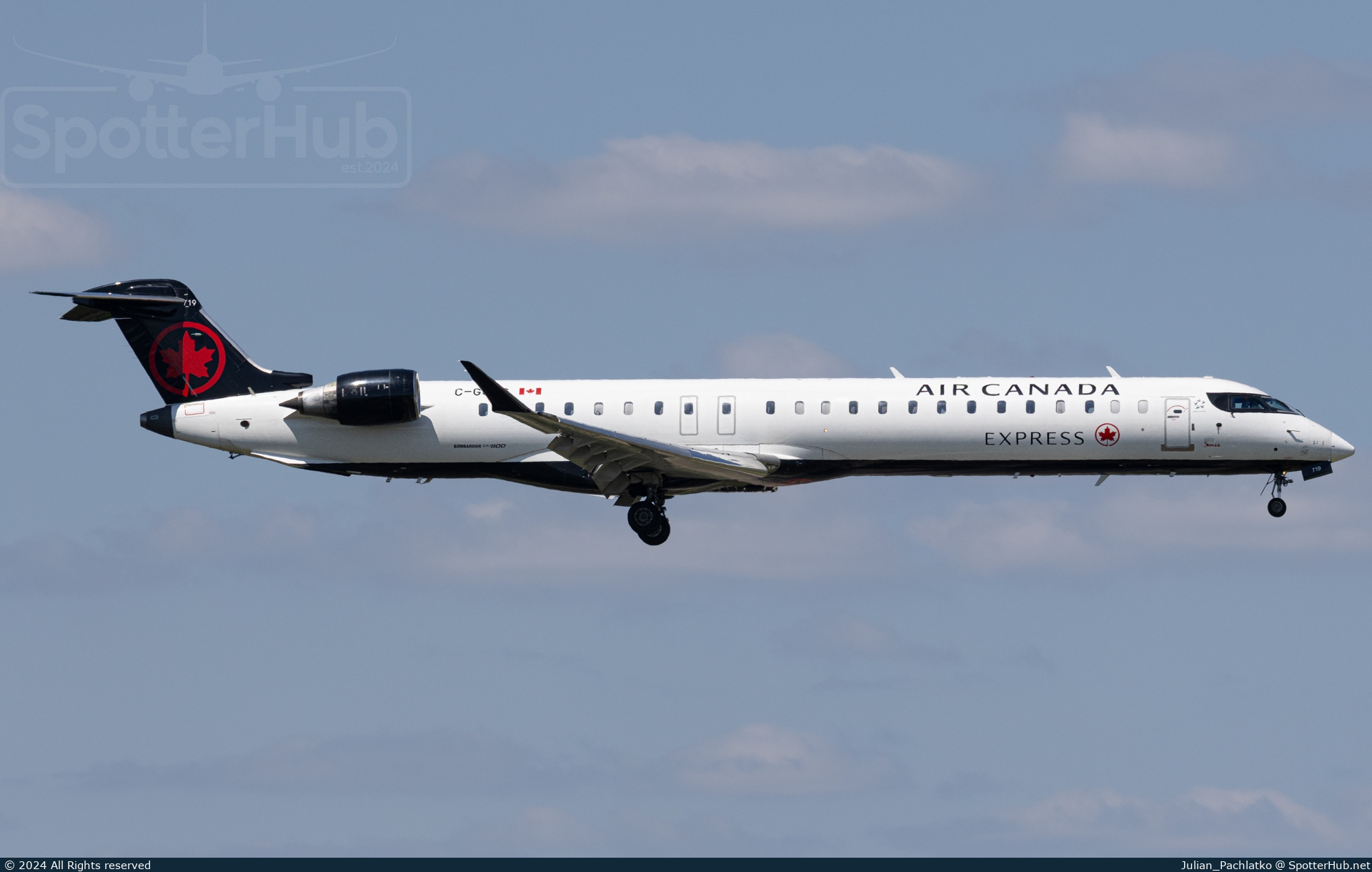 Photo of C-GJZS - Bombardier CRJ-900LR operated by Air Canada Express (opb Jazz Air)