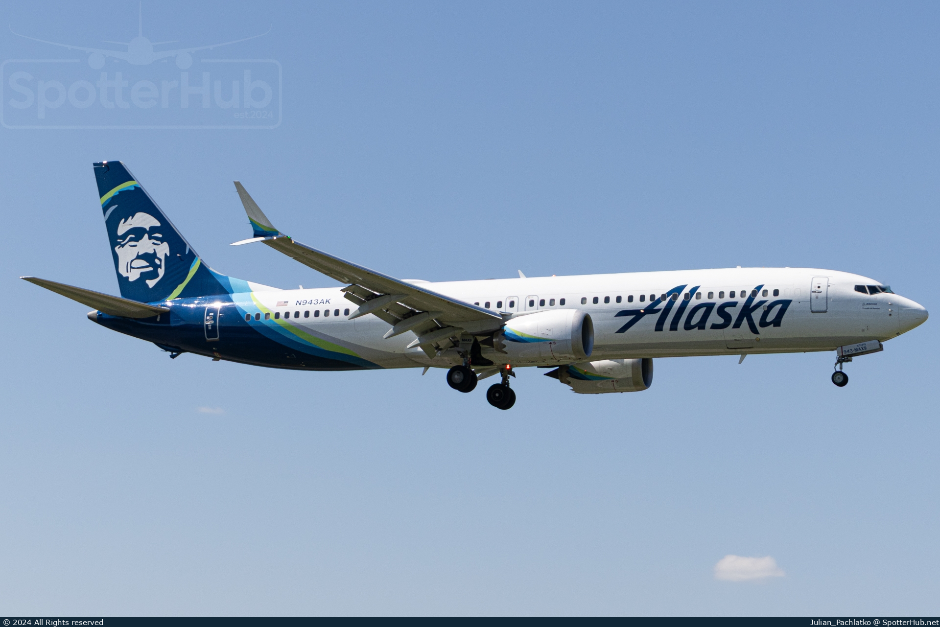 Photo of N943AK - Boeing 737 MAX 9 operated by Alaska Airlines