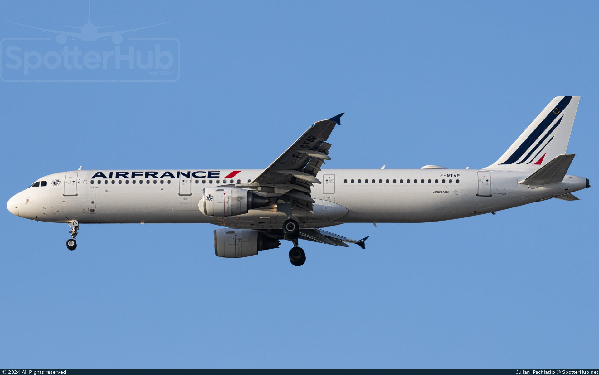 Photo of F-GTAP - Airbus A321-212 operated by Air France