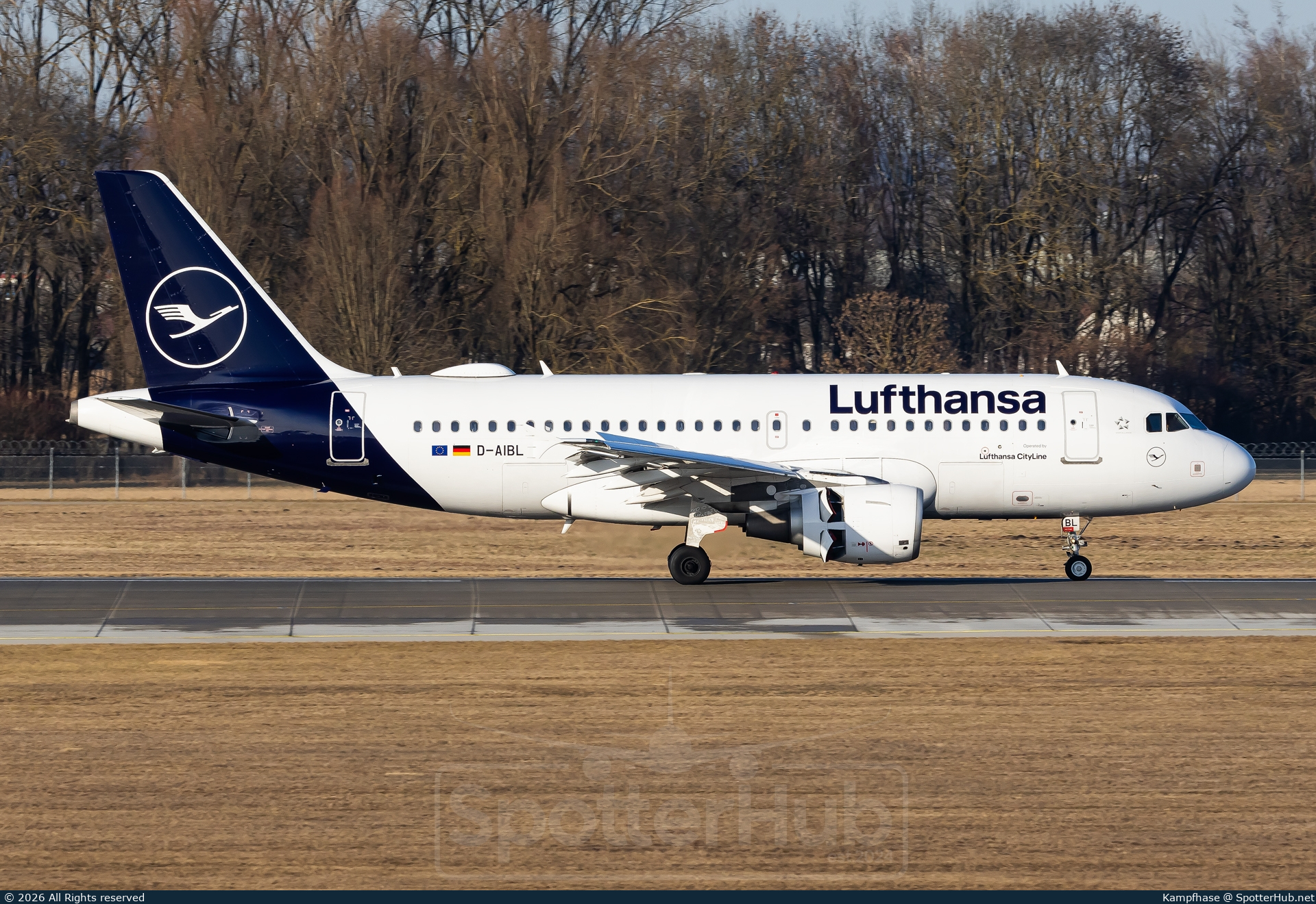 Photo of D-AIBL - Airbus A319-112 operated by Lufthansa CityLine