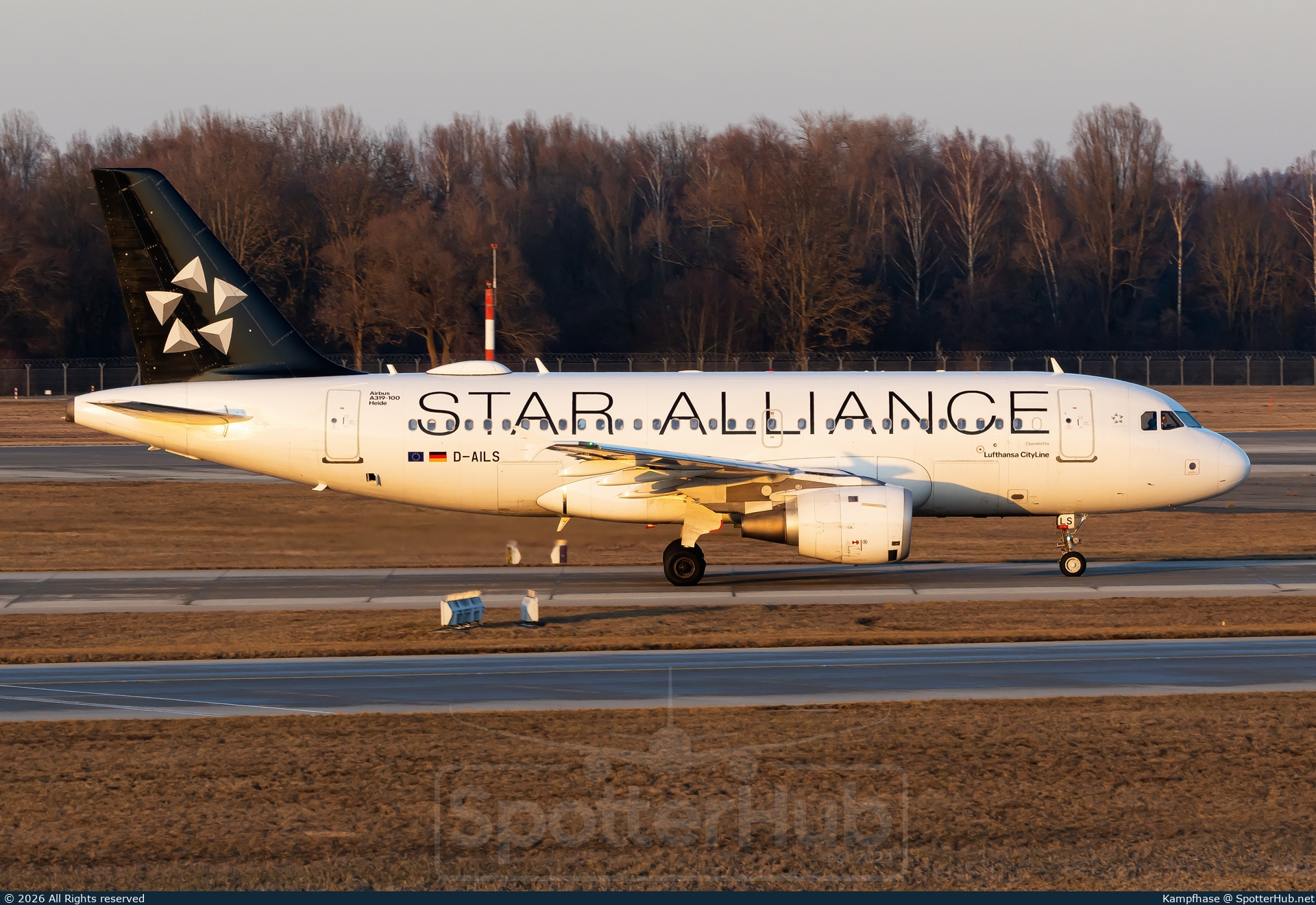 Photo of D-AILS - Airbus A319-114 operated by Lufthansa CityLine