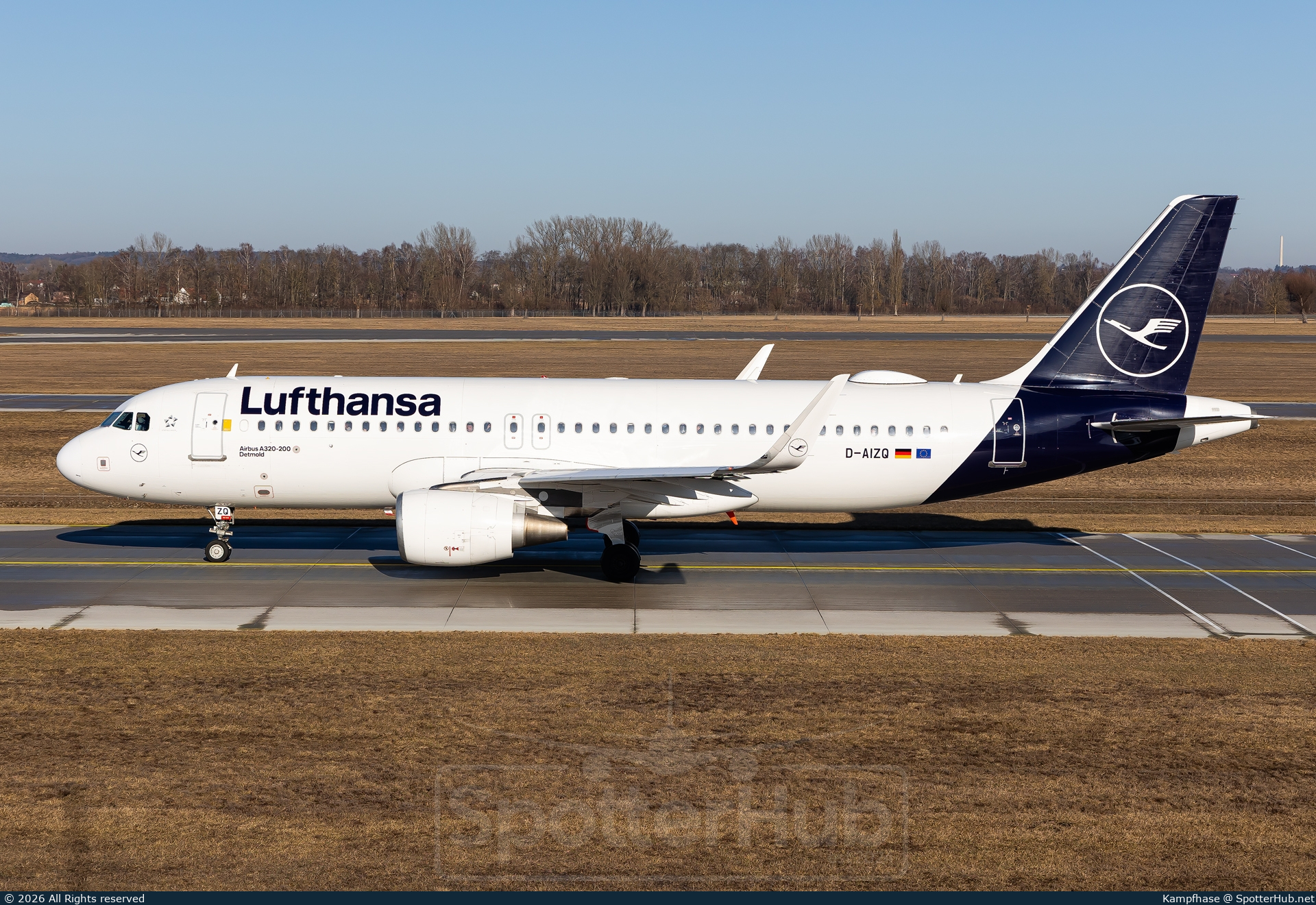 Photo of D-AIZQ - Airbus A320-214 operated by Lufthansa