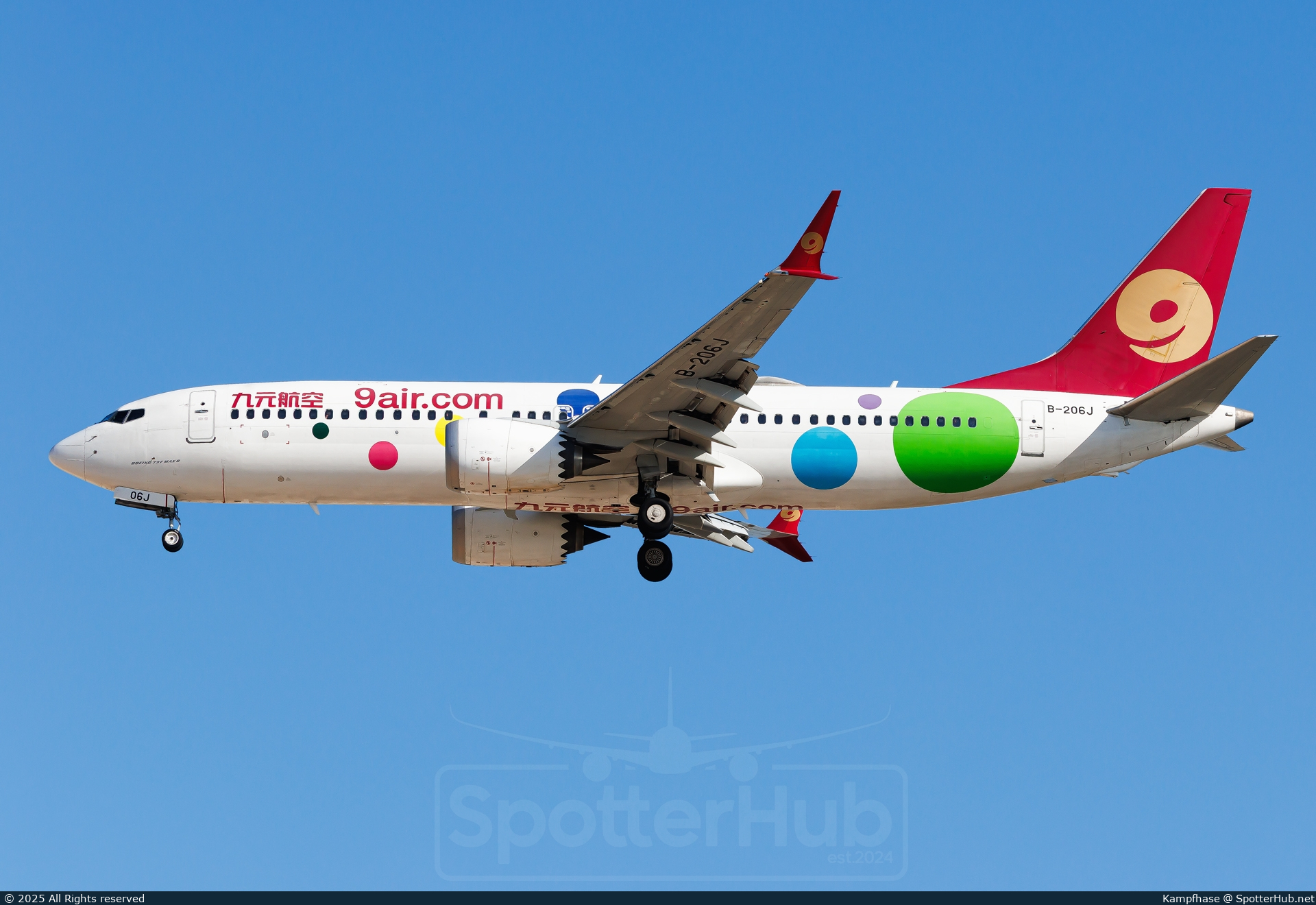 Photo of B-206J - Boeing 737 MAX 8 operated by 9Air