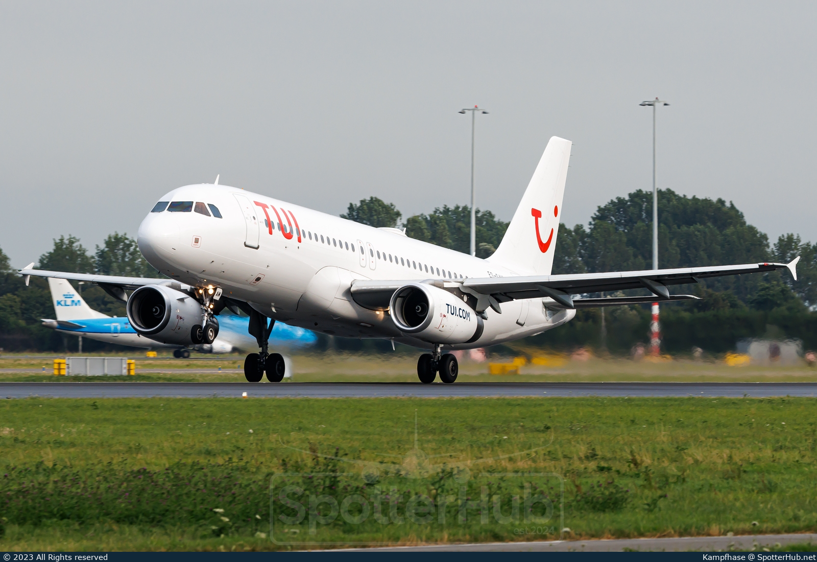 Photo of ES-SAM - Airbus A320-232 operated by TUI Airlines Nederland (opb SmartLynx Estonia)