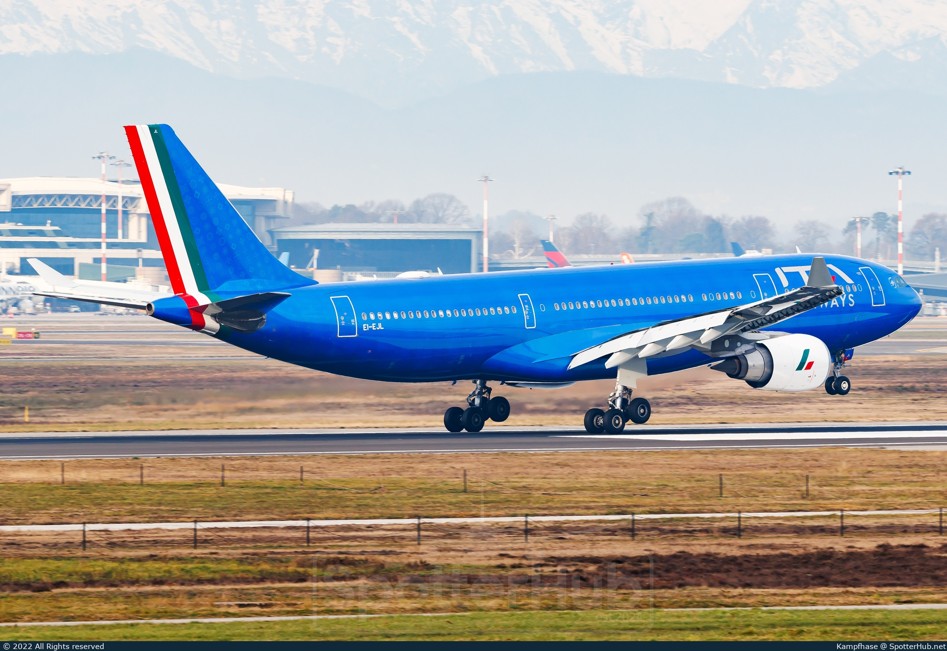 Photo of EI-EJL - Airbus A330-202 operated by ITA Airways