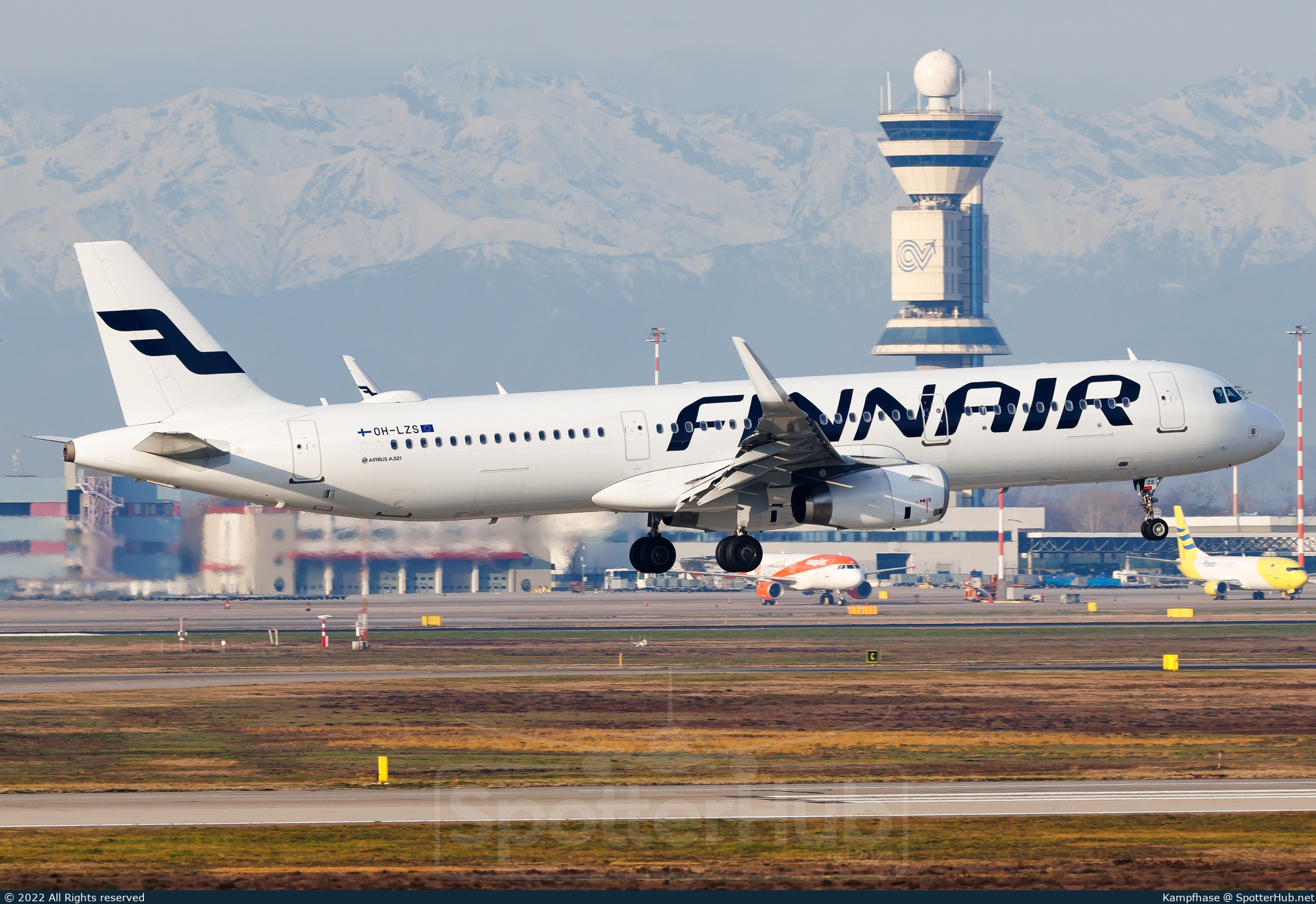 Photo of OH-LZS - Airbus A321-231 operated by Finnair