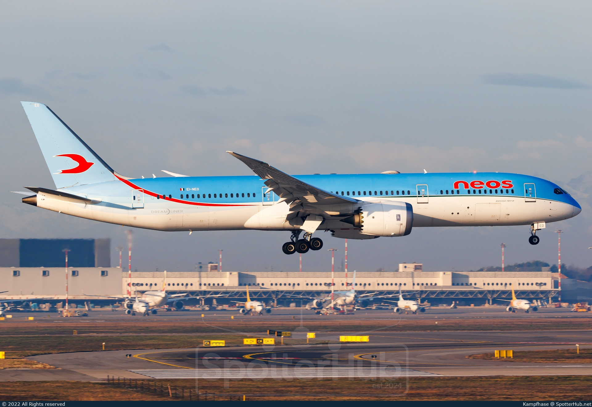 Photo of EI-NEO - Boeing 787-9 Dreamliner operated by Neos