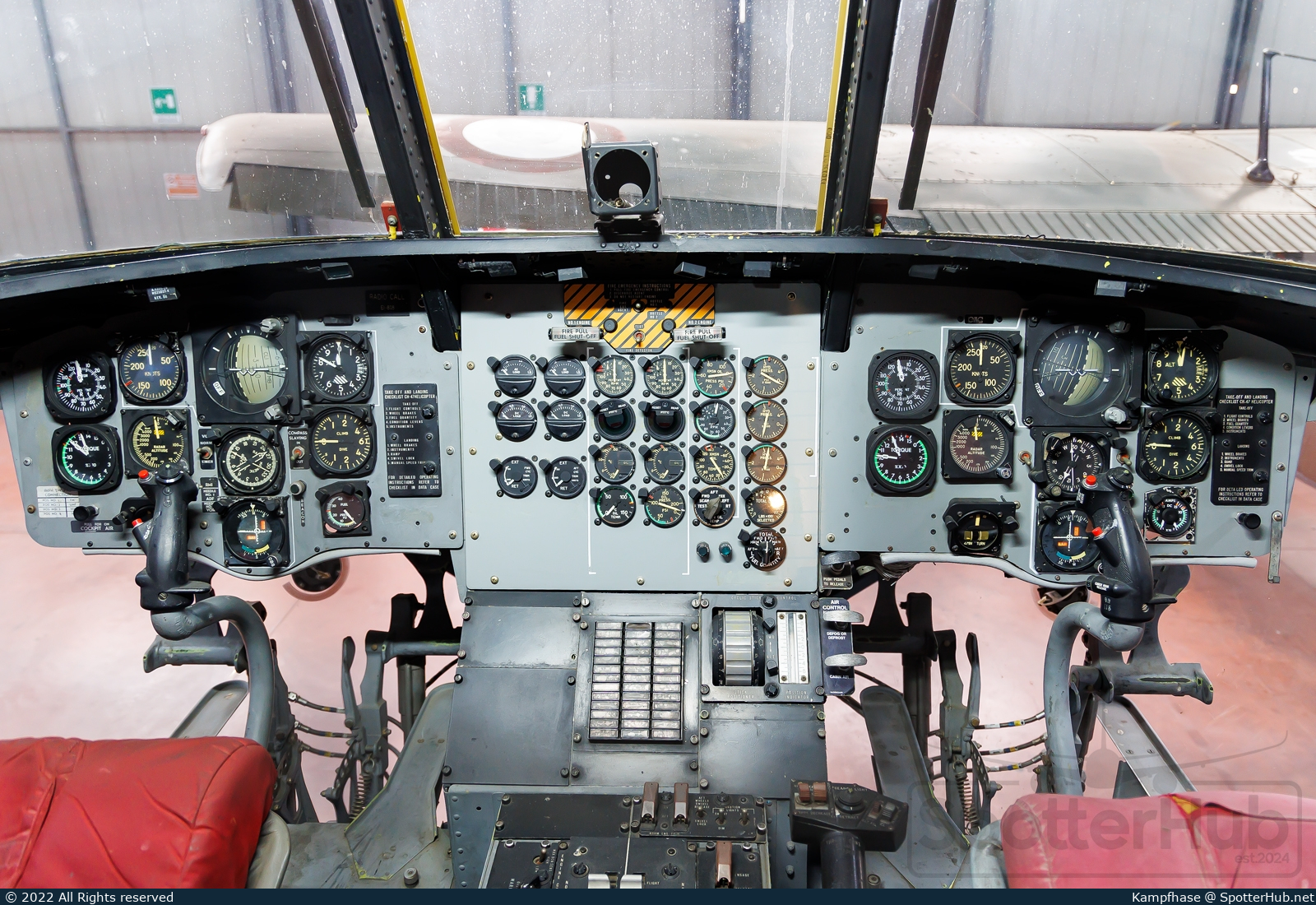 Photo of MM80840 - Boeing Vertol CH-47C Chinook operated by Italian Army