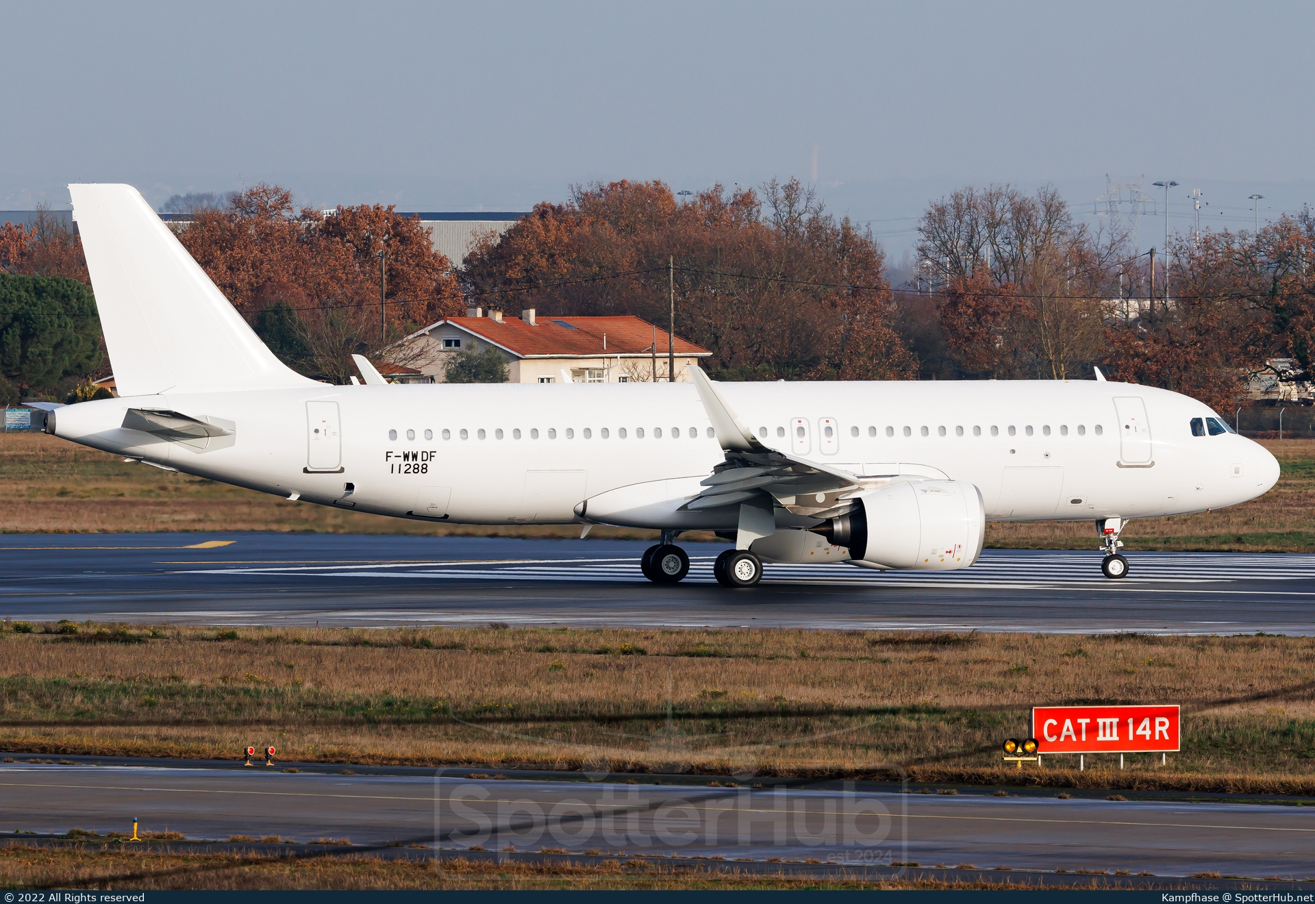 Photo of F-WWDF - Airbus A320-271N operated by Airbus Industrie