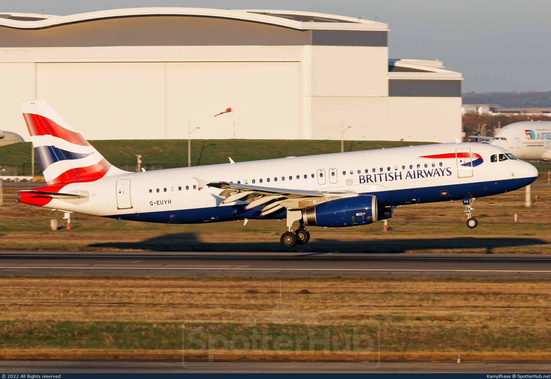 Photo of G-EUYH - Airbus A320-232 operated by British Airways