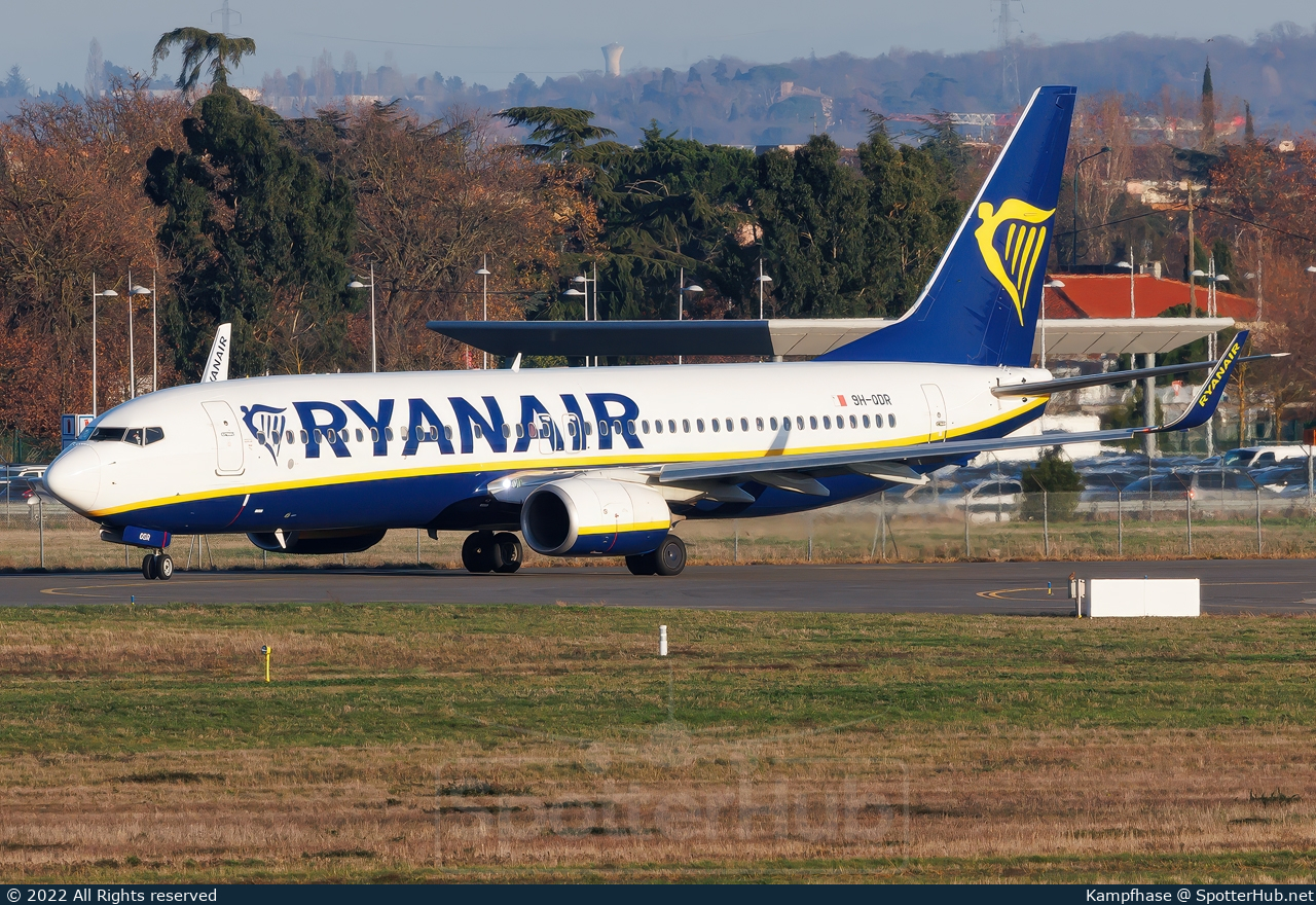 Photo of 9H-QDR - Boeing 737-8AS operated by Ryanair (opb Malta Air)