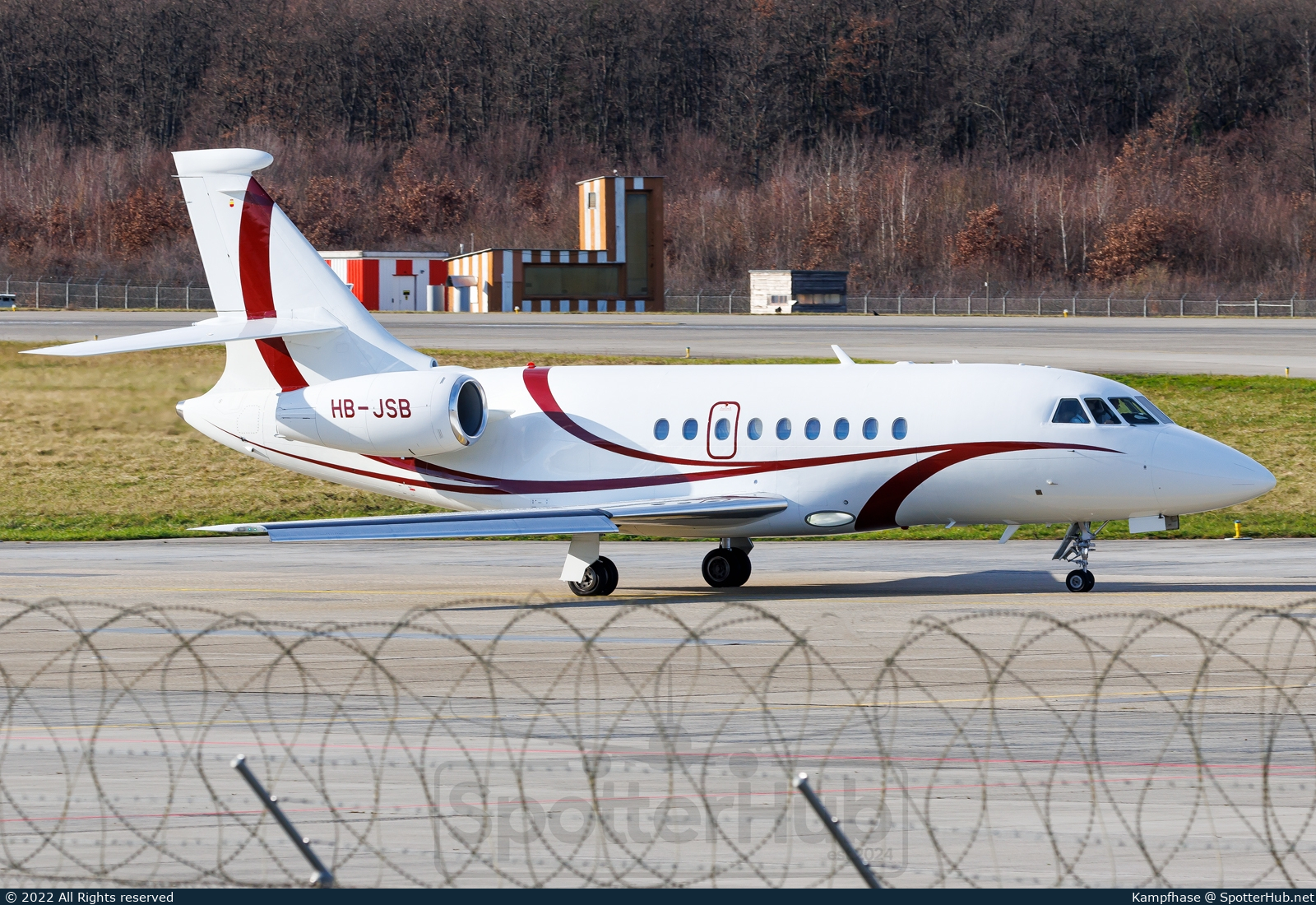 Photo of HB-JSB - Dassault Falcon 2000 operated by PrivatAir