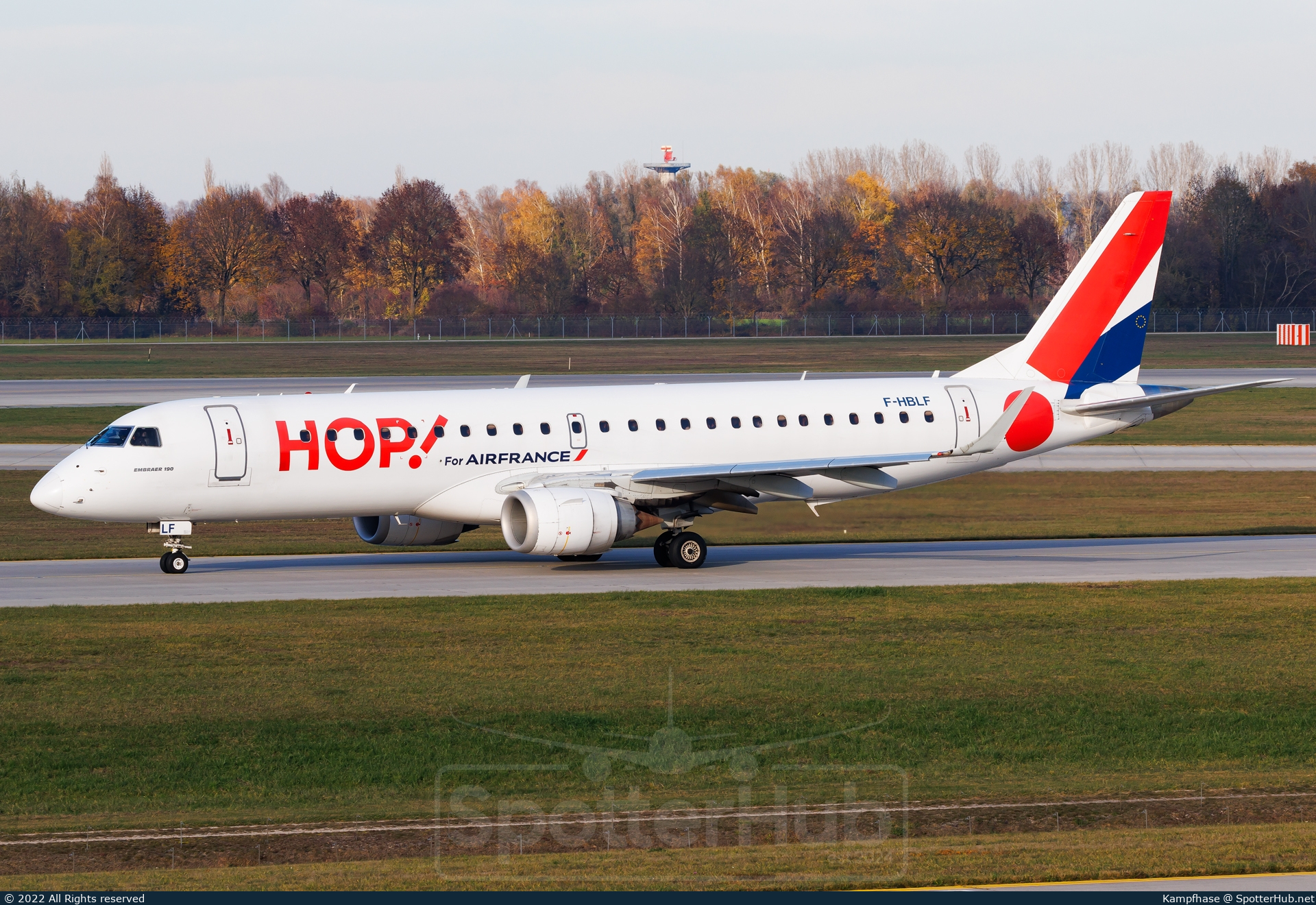 Photo of F-HBLF - Embraer ERJ-190LR operated by Air France HOP