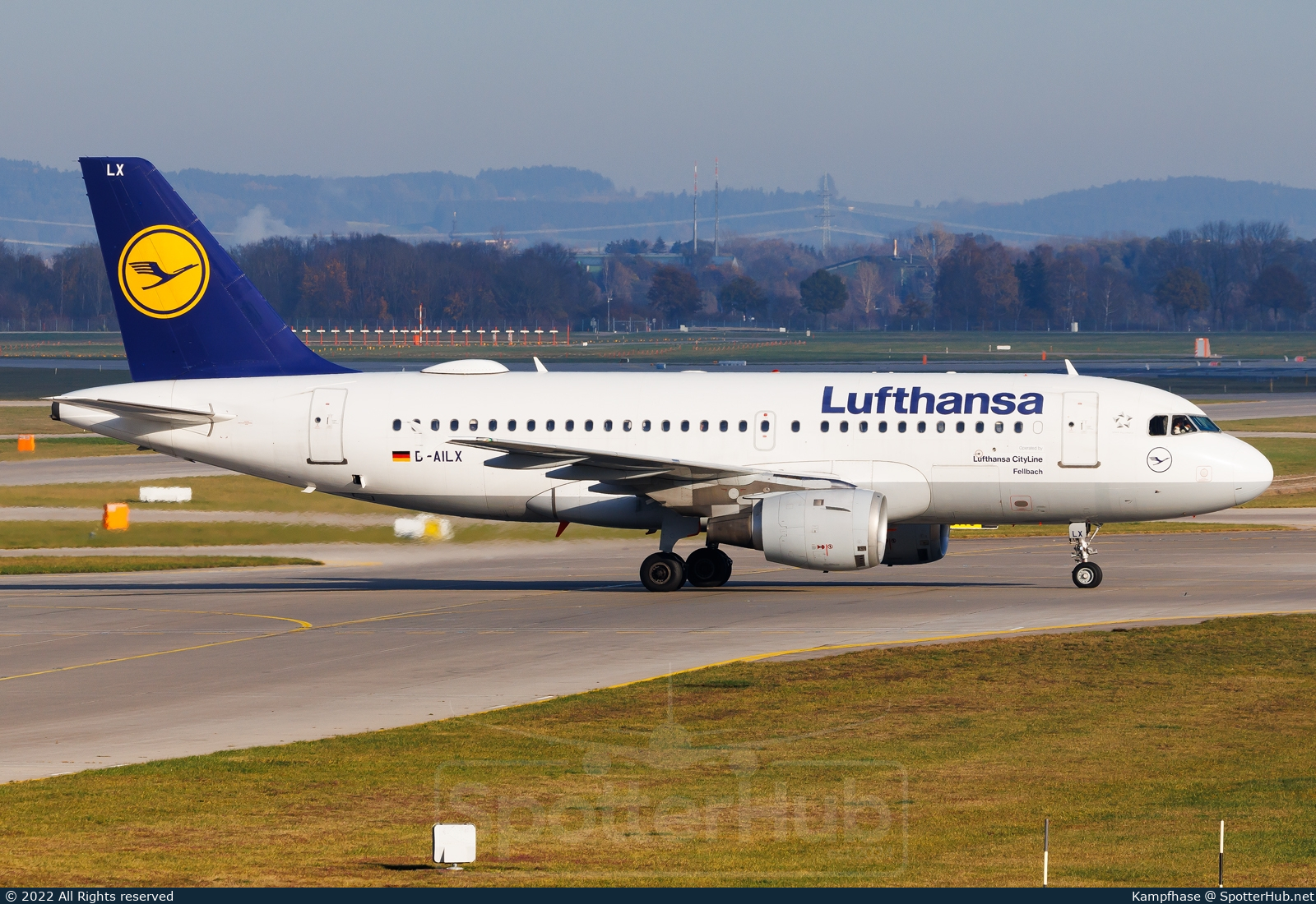 Photo of D-AILX - Airbus A319-114 operated by Lufthansa CityLine