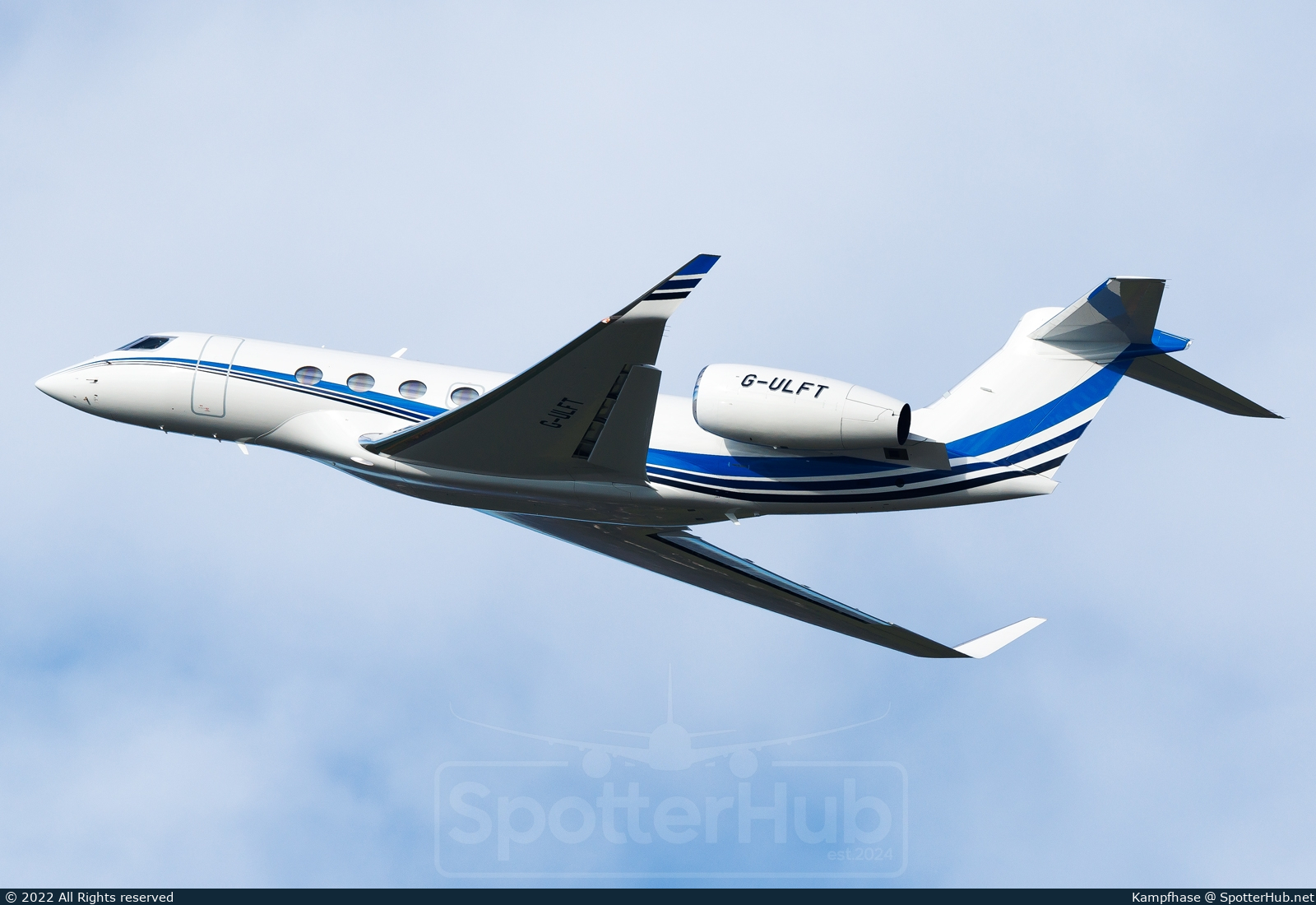 Photo of G-ULFT - Gulfstream G600 operated by Pendley Aviation