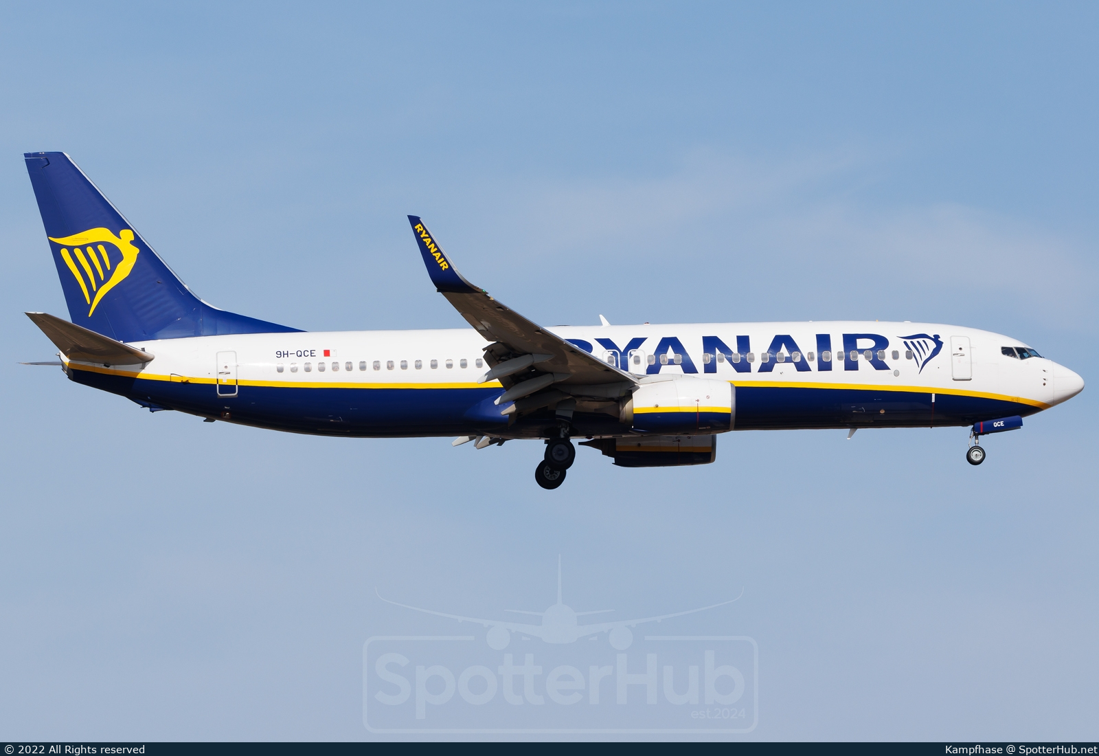 Photo of 9H-QCE - Boeing 737-8AS operated by Ryanair (opb Malta Air)