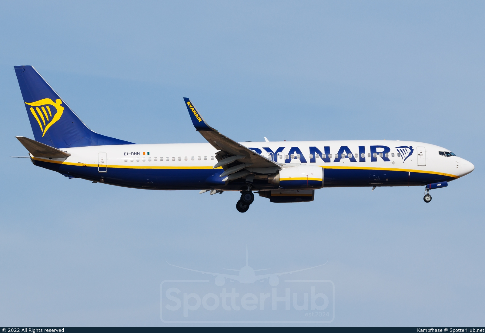 Photo of EI-DHH - Boeing 737-8AS operated by Ryanair