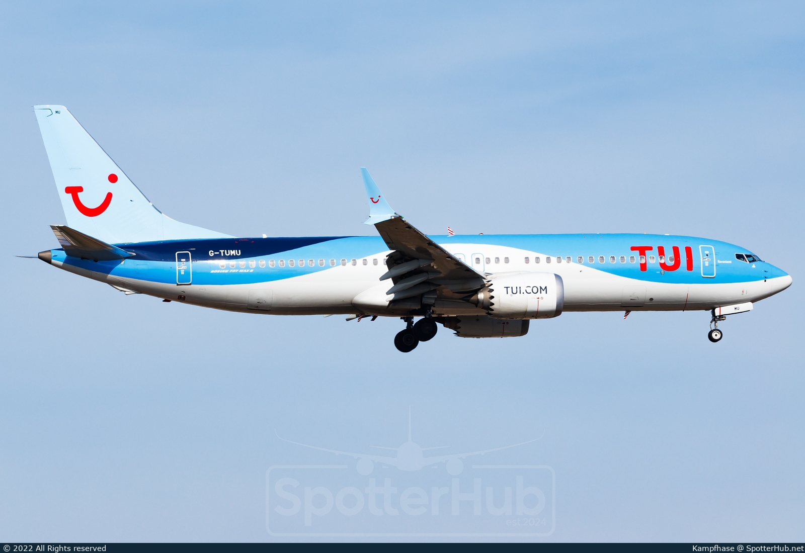 Photo of G-TUMU - Boeing 737 MAX 8 operated by TUI Airways
