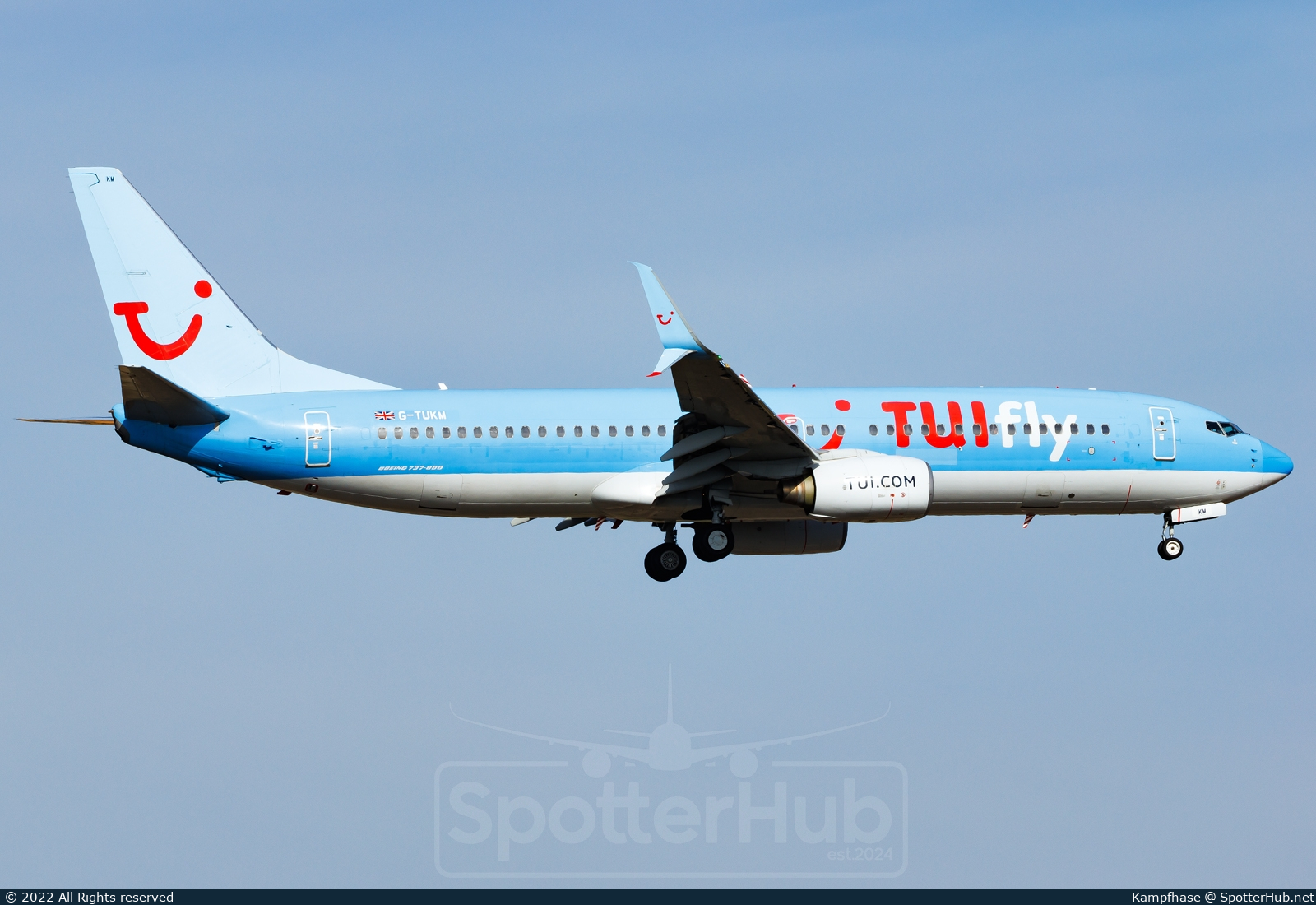 Photo of G-TUKM - Boeing 737-8K5 operated by TUI Airways