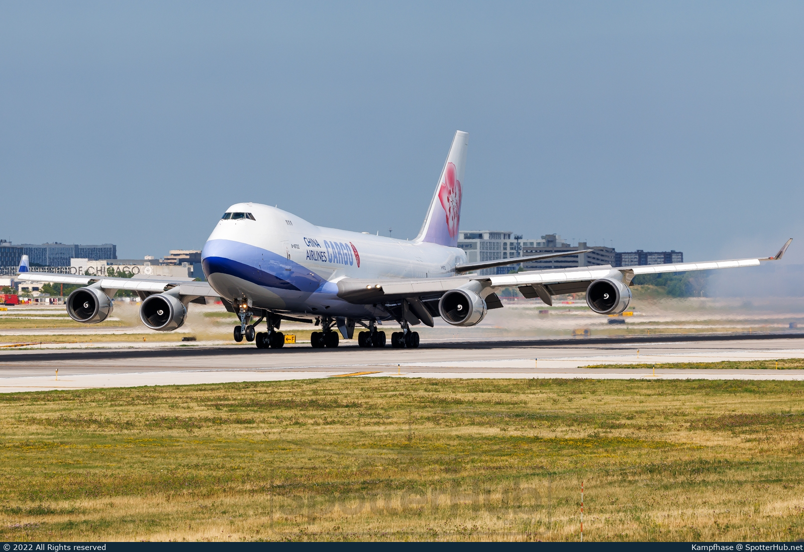 Photo of B-18722 - Boeing 747-409F operated by China Airlines Cargo