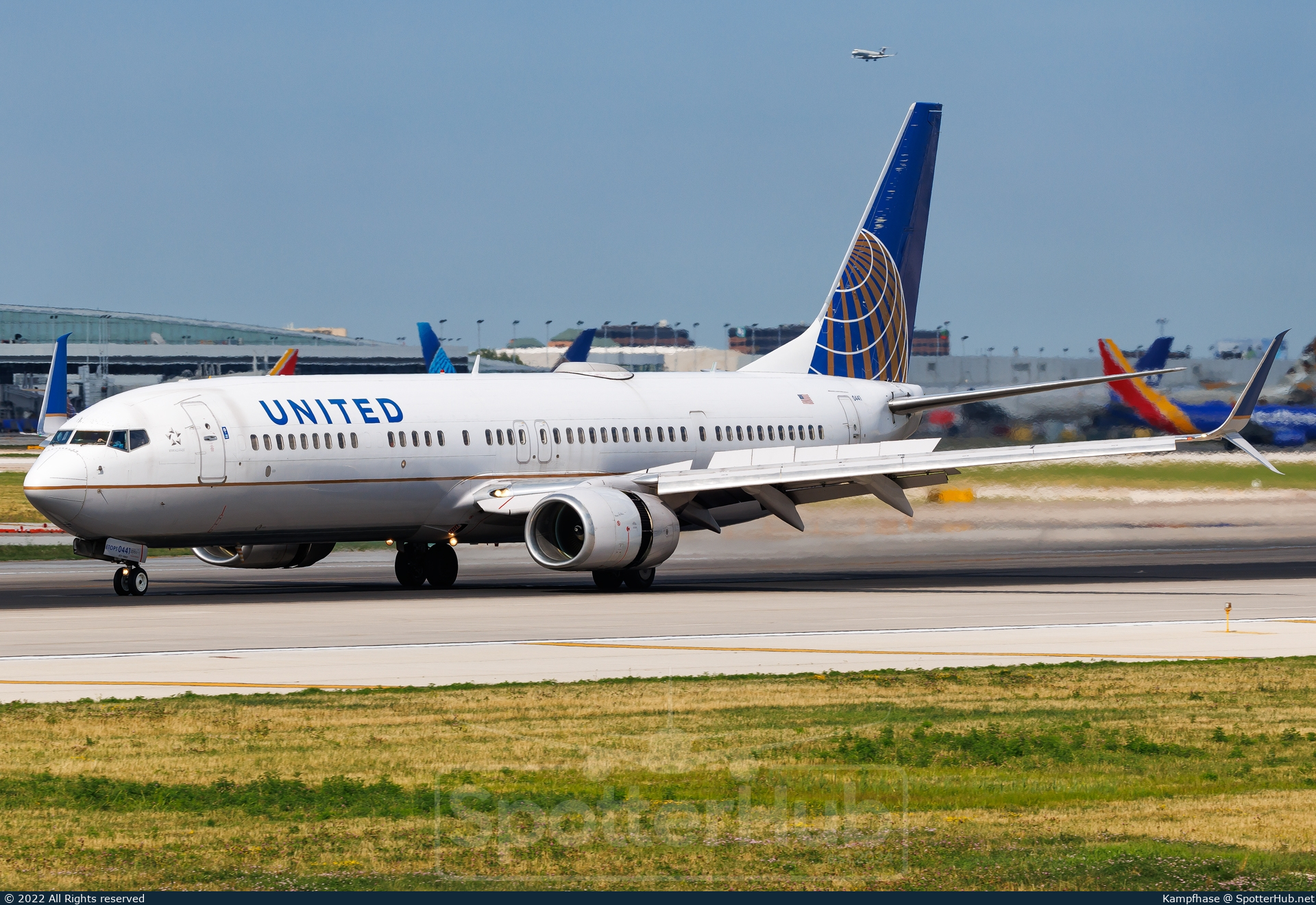 Photo of N53441 - Boeing 737-924(ER) operated by United Airlines