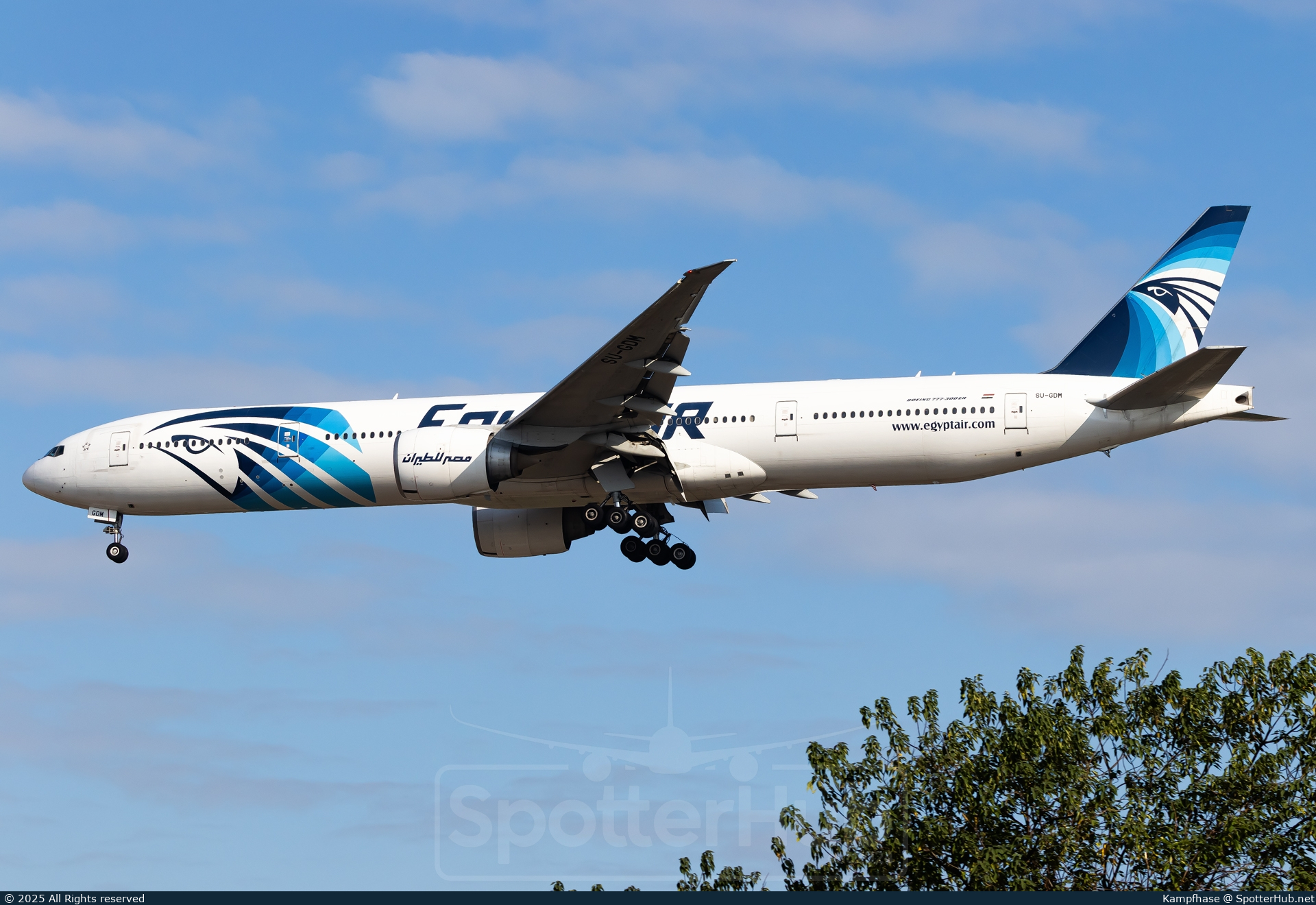 Photo of SU-GDM - Boeing 777-36N(ER) operated by Egyptair
