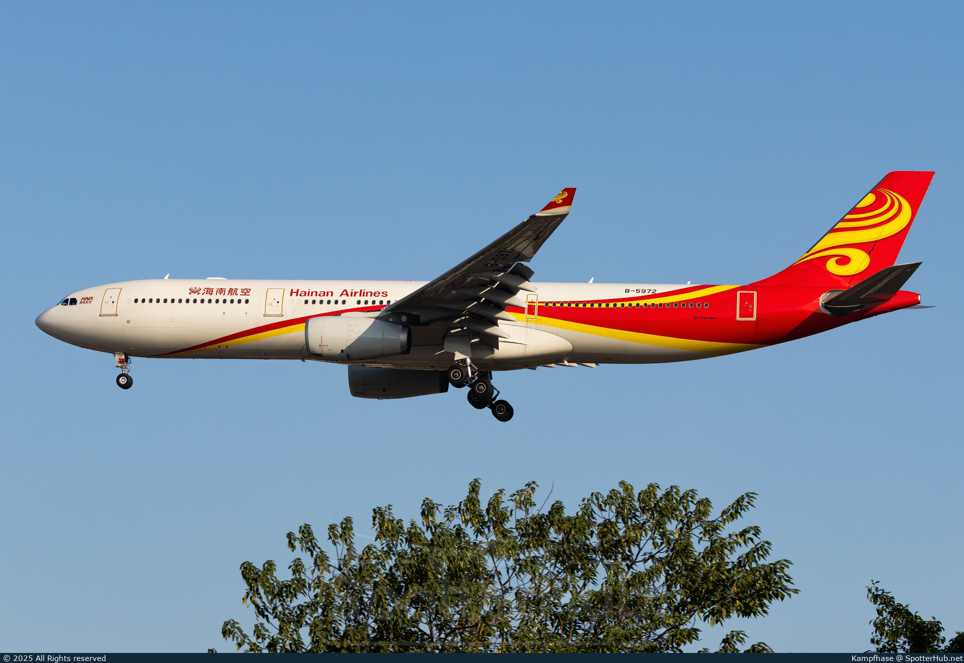 Photo of B-5972 - Airbus A330-343 operated by Hainan Airlines