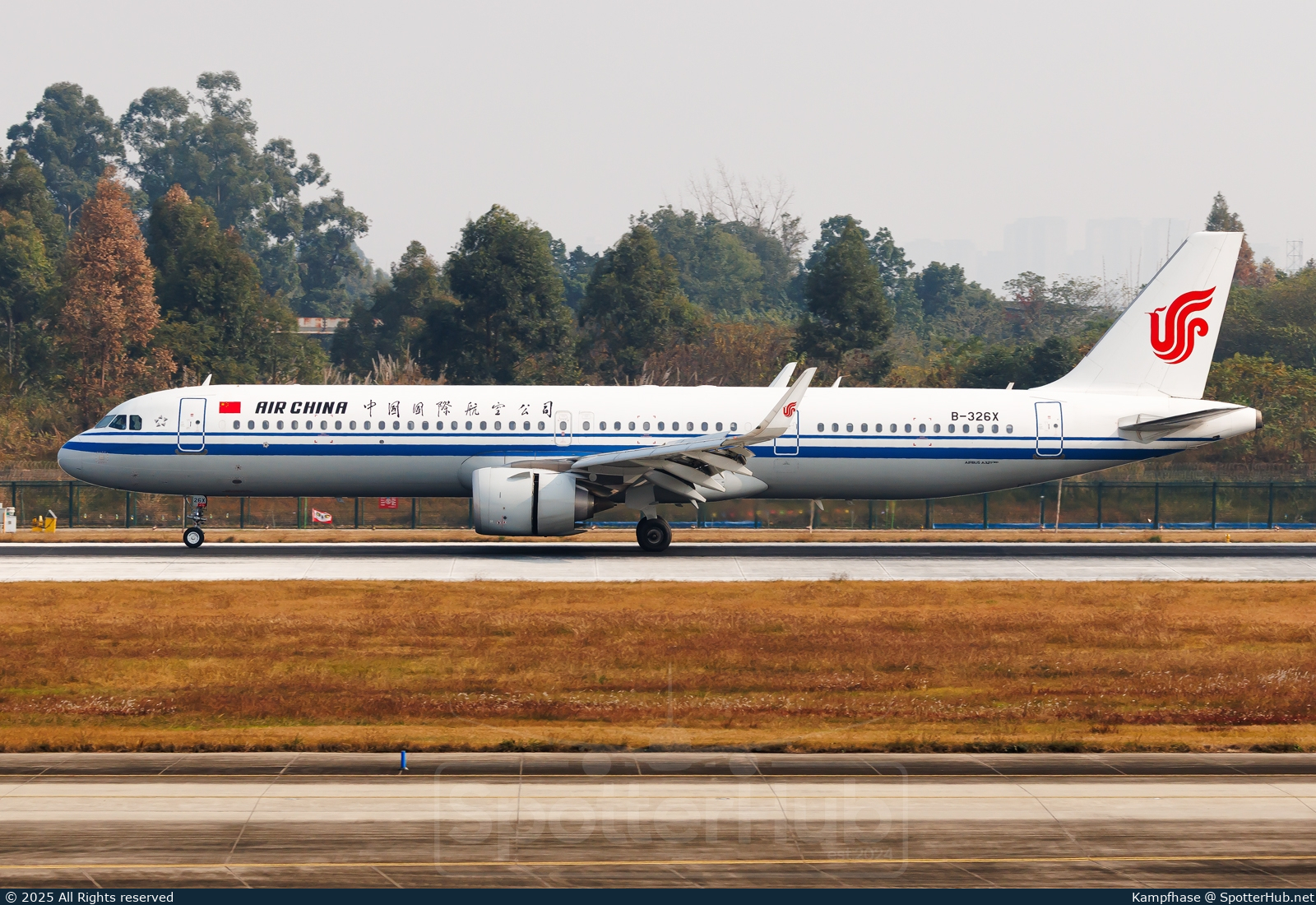 Photo of B-326X - Airbus A321-251NX operated by Air China