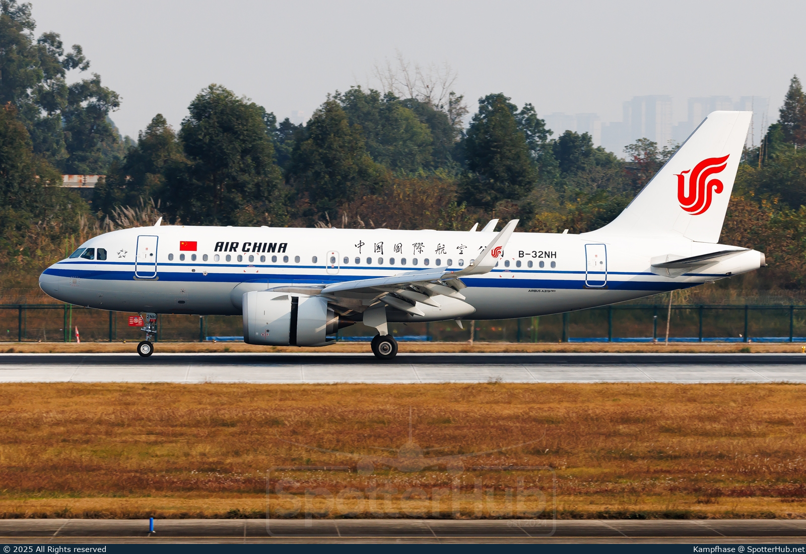 Photo of B-32NH - Airbus A319-153N operated by Air China