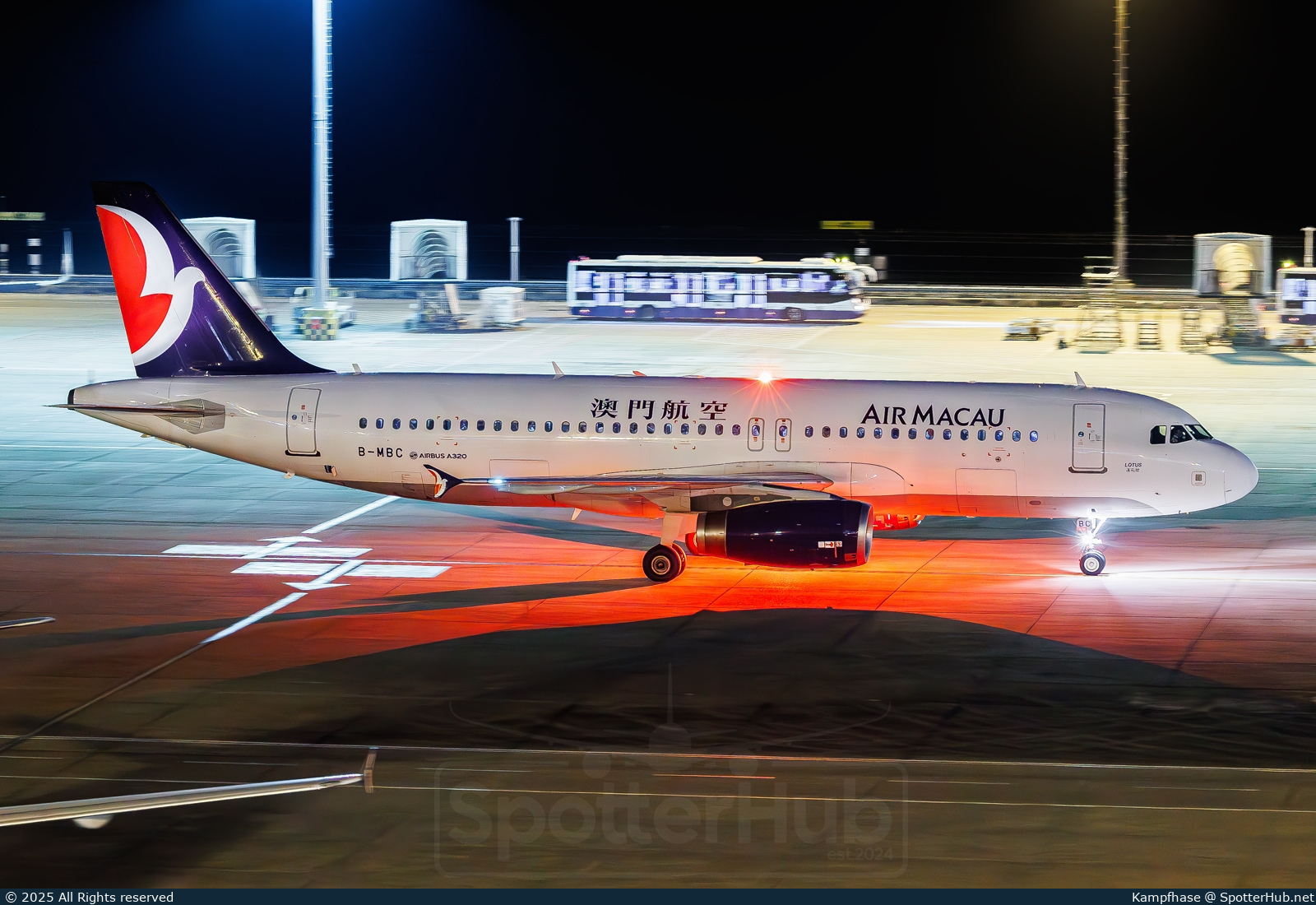 Photo of B-MBC - Airbus A320-232 operated by Air Macau