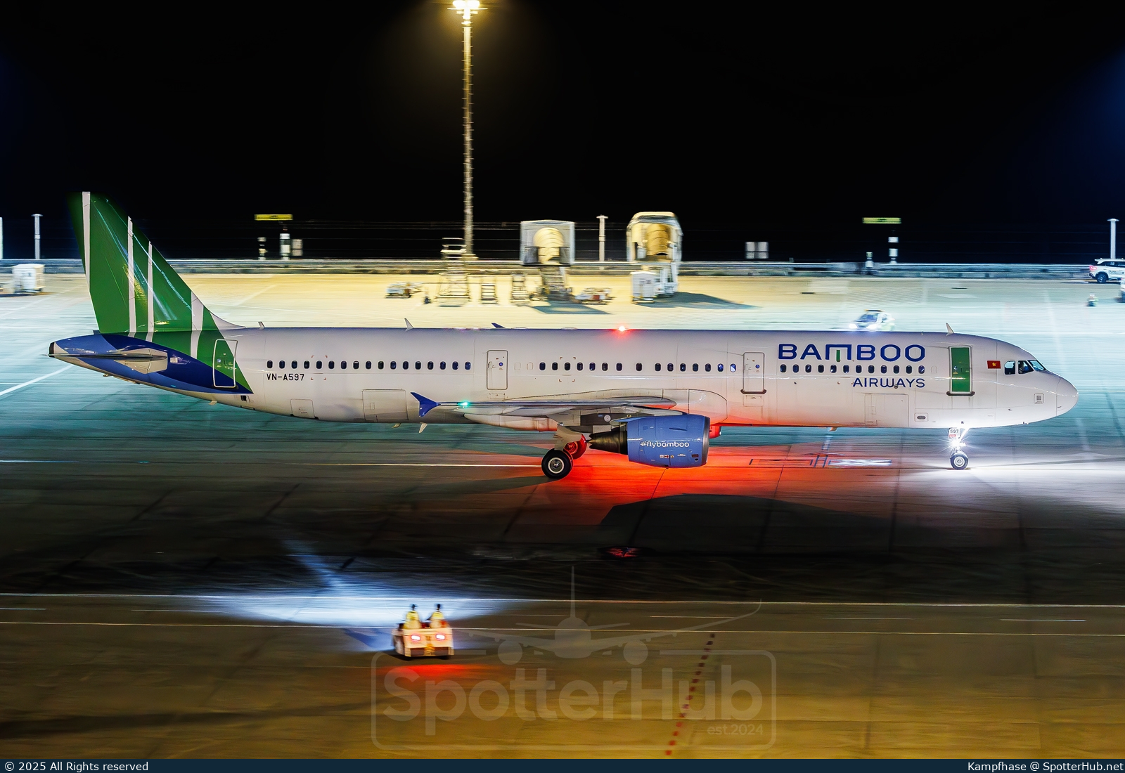 Photo of VN-A597 - Airbus A321-211 operated by Bamboo Airways