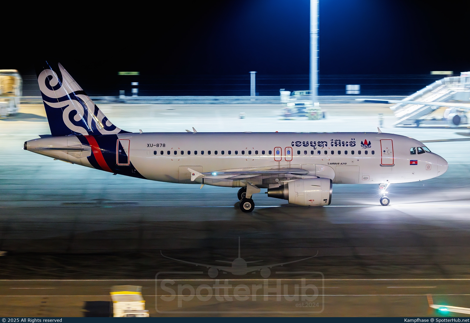 Photo of XU-878 - Airbus A319-112 operated by Cambodia Airways