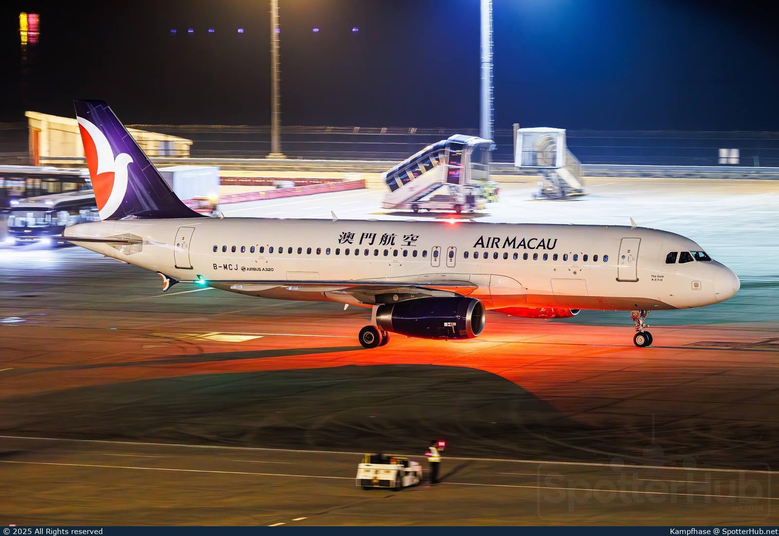 Photo of B-MCJ - Airbus A320-232 operated by Air Macau