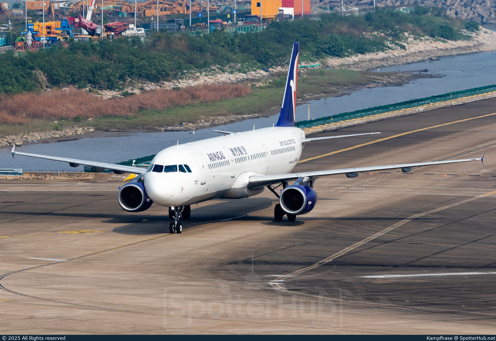 Photo of B-MBA - Airbus A321-231 operated by Air Macau