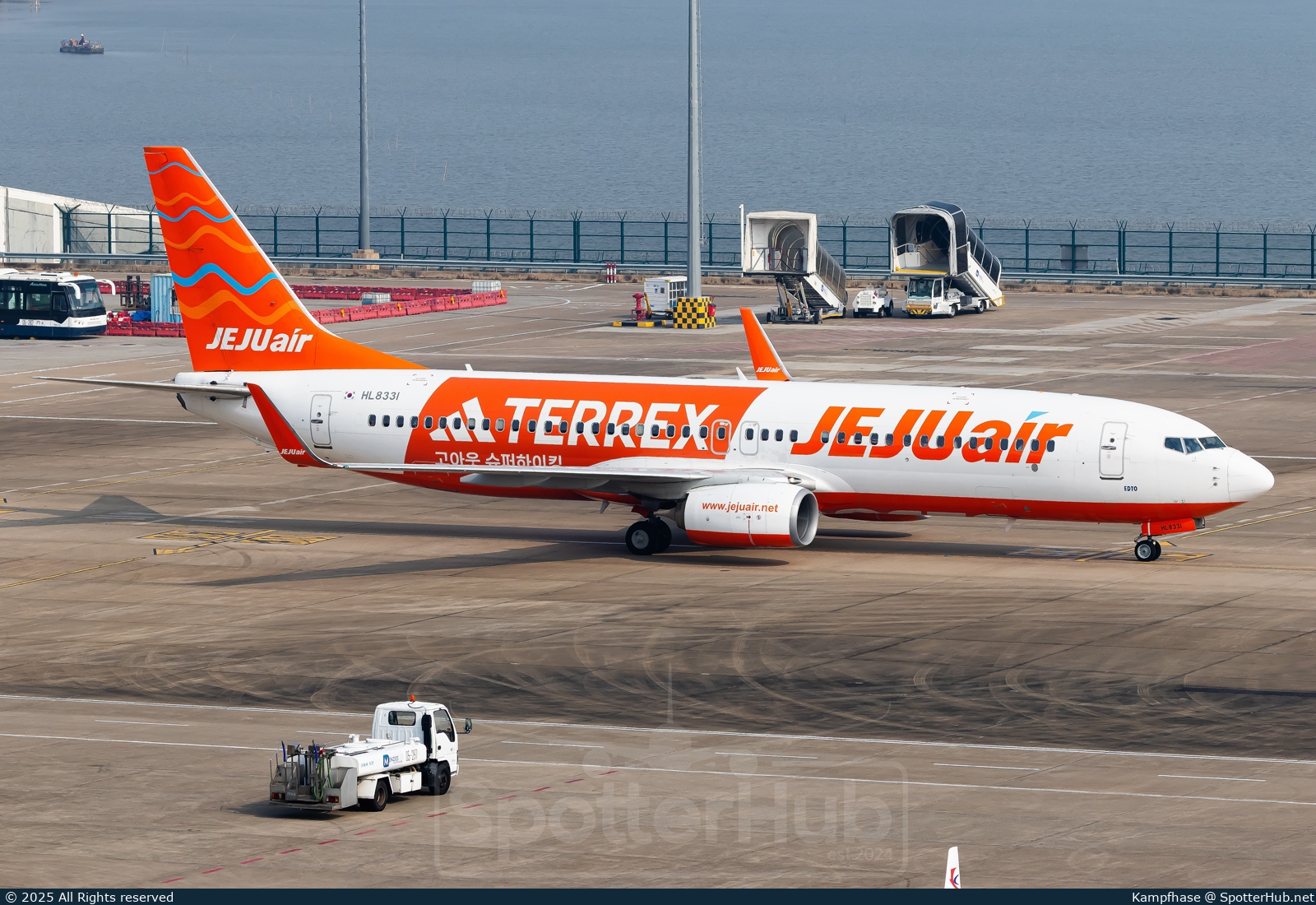 Photo of HL8331 - Boeing 737-8JP operated by Jeju Air