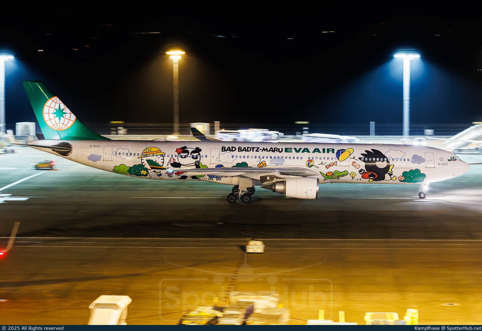 Photo of B-16331 - Airbus A330-302 operated by EVA Air