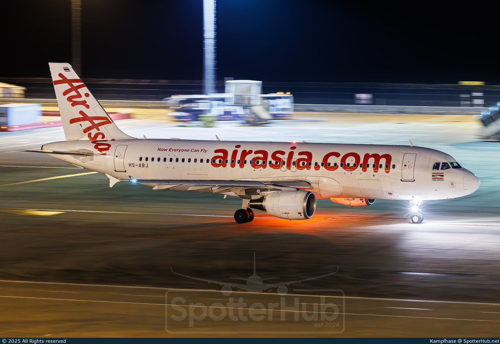 Photo of HS-ABJ - Airbus A320-216 operated by Thai AirAsia