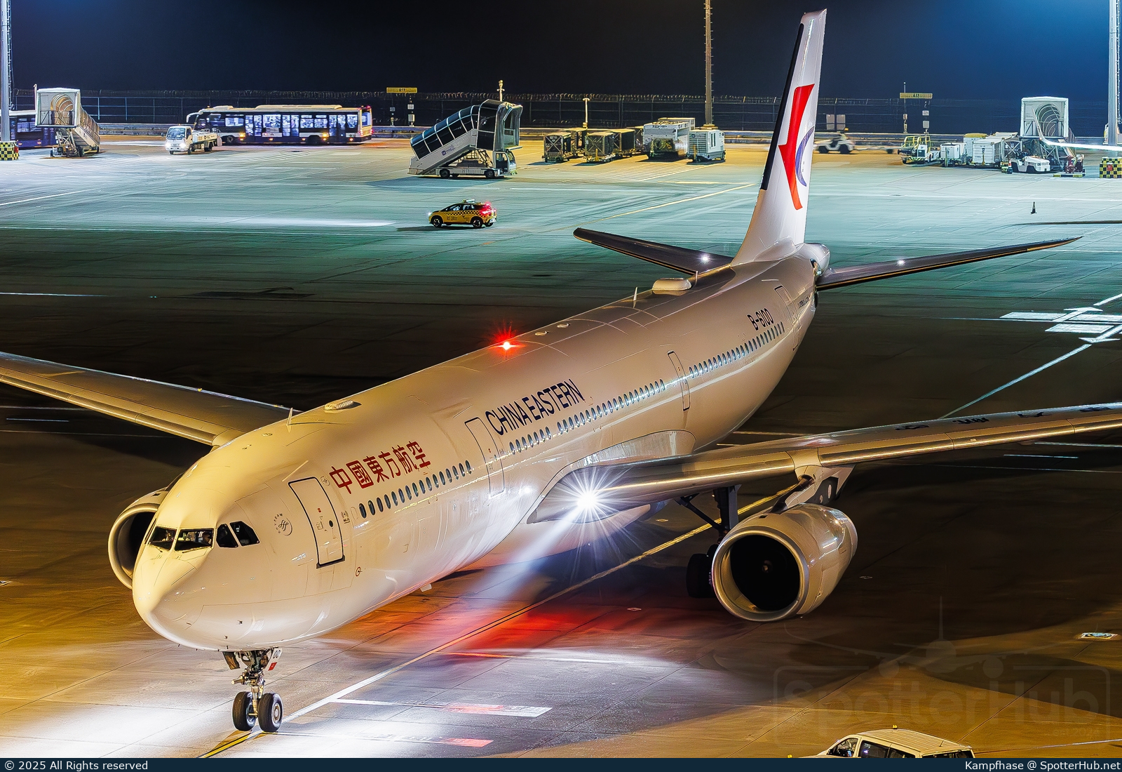Photo of B-6100 - Airbus A330-343 operated by China Eastern Airlines