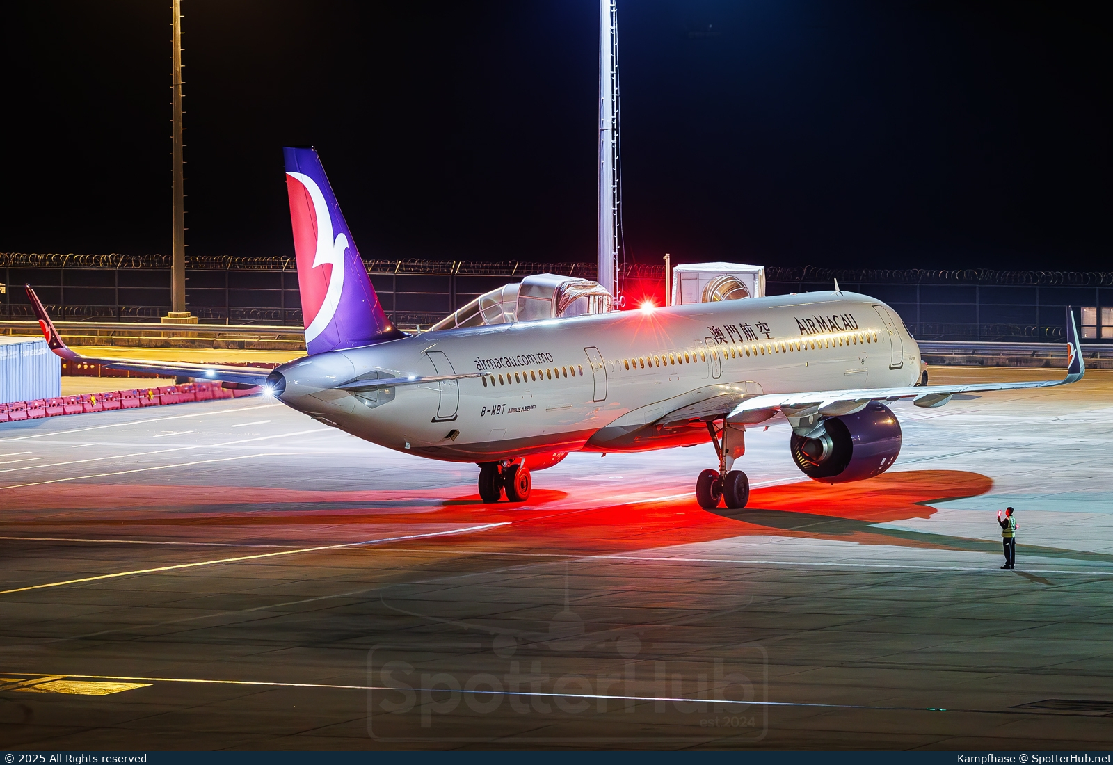 Photo of B-MBT - Airbus A321-271NX operated by Air Macau