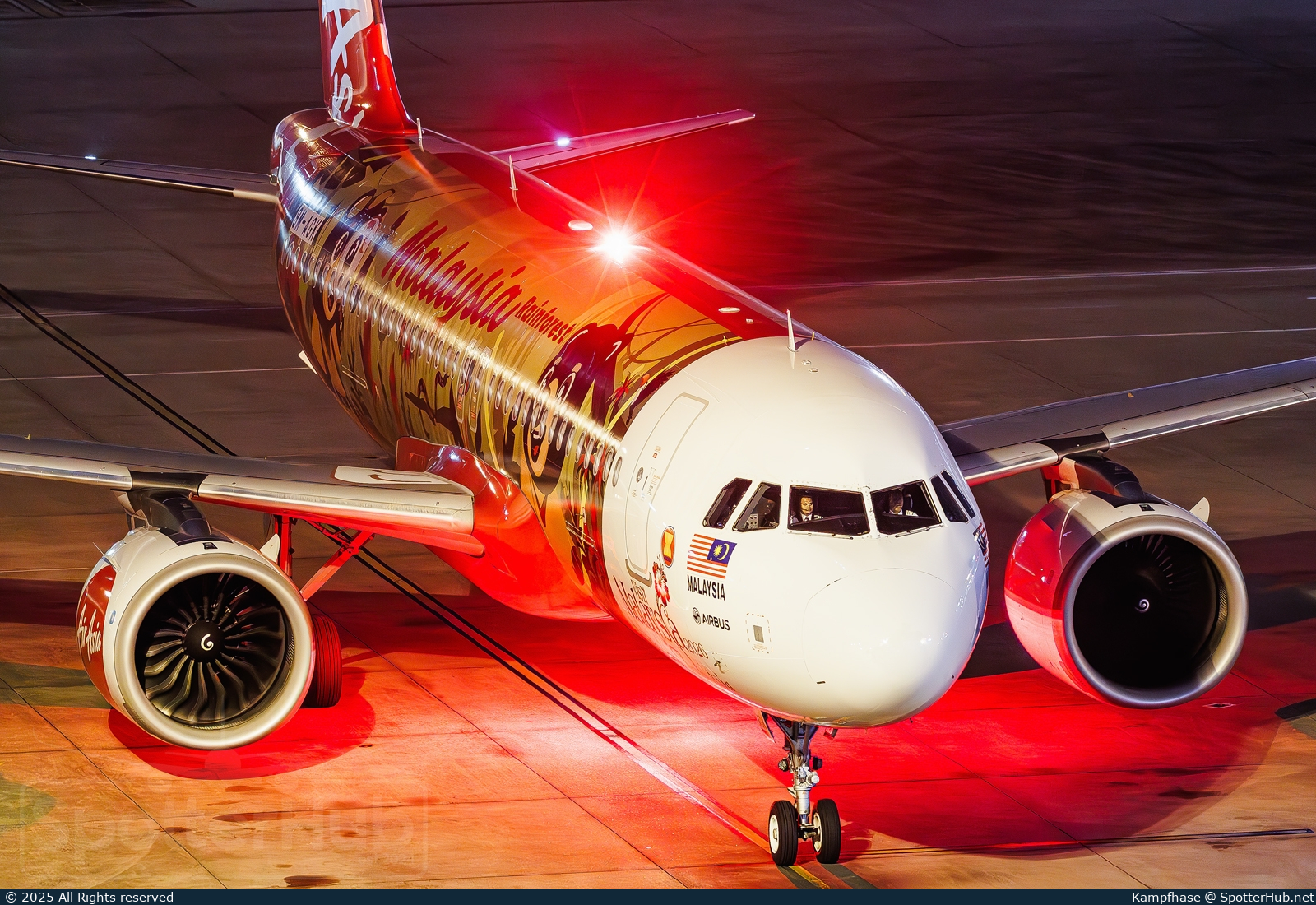 Photo of 9M-AGK - Airbus A320-251N operated by AirAsia