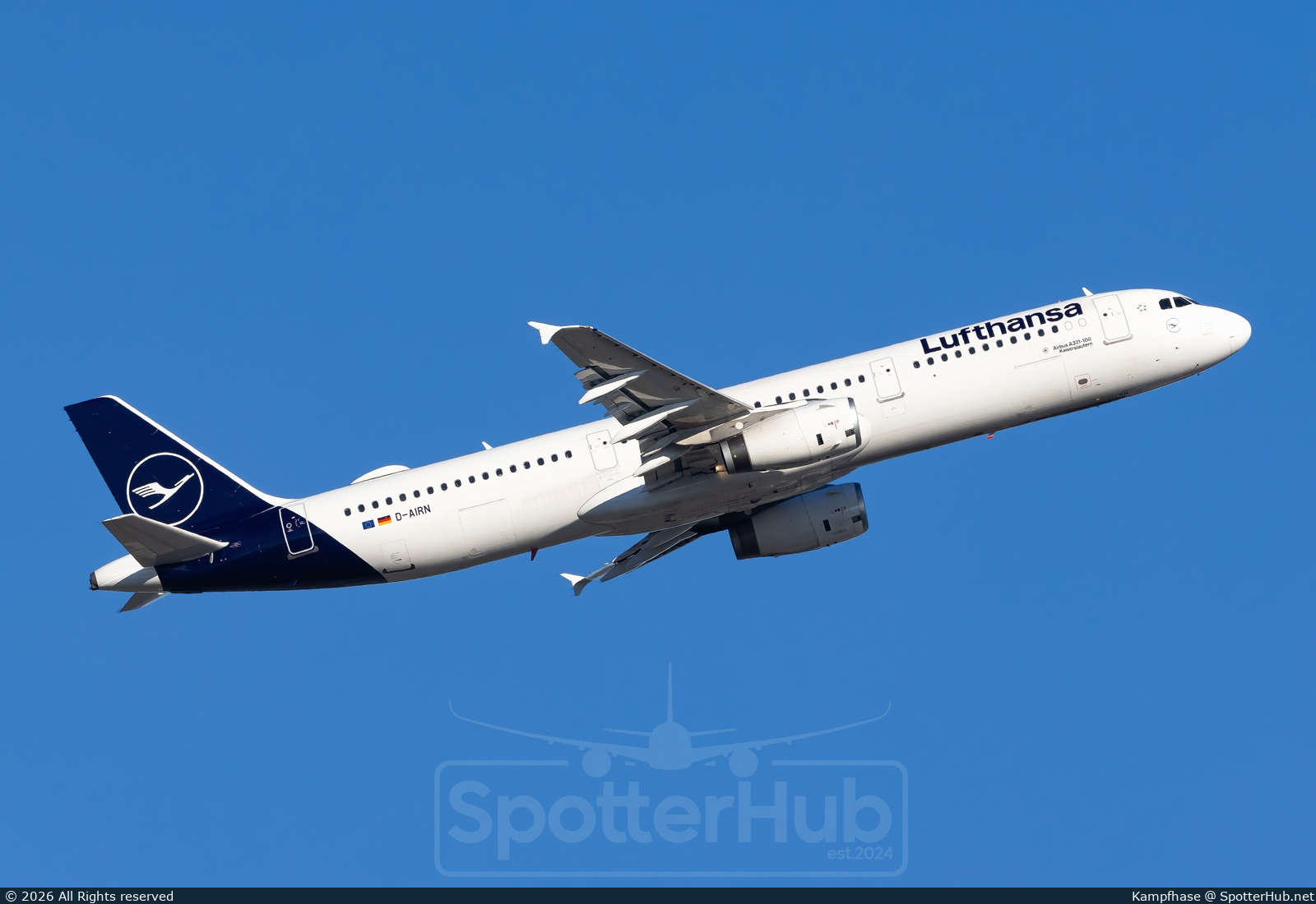 Photo of D-AIRN - Airbus A321-131 operated by Lufthansa