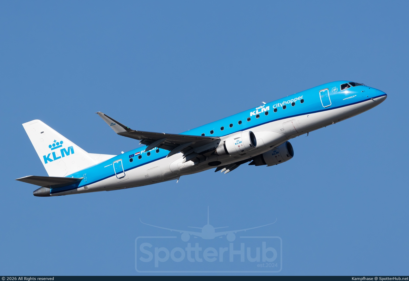 Photo of PH-EXI - Embraer ERJ-175STD operated by KLM Cityhopper