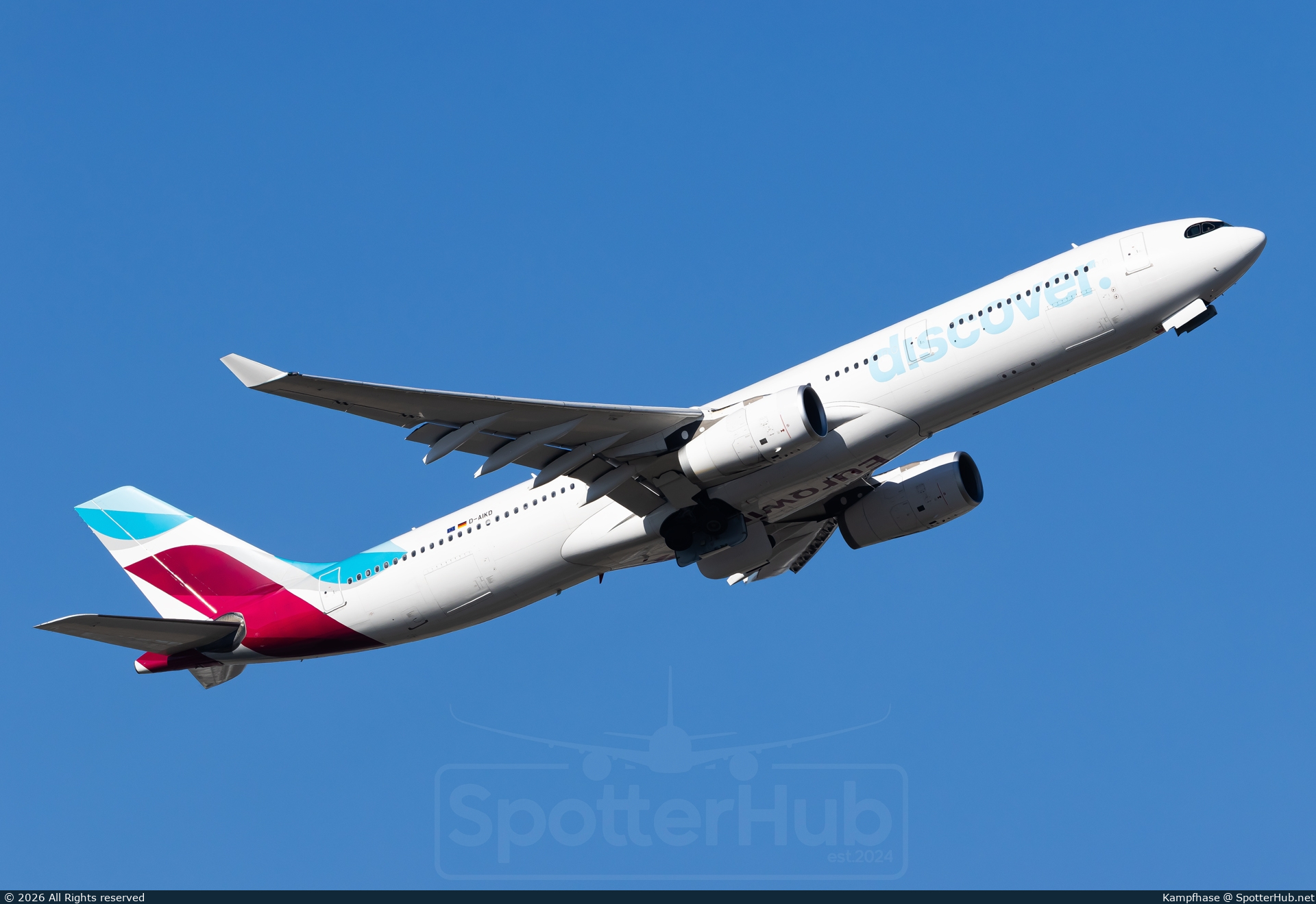 Photo of D-AIKD - Airbus A330-343 operated by Discover Airlines