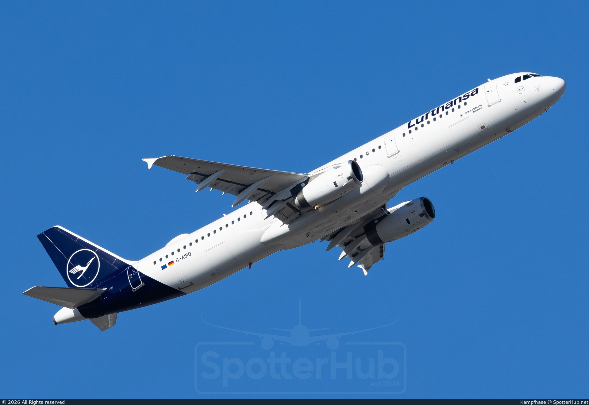 Photo of D-AIRO - Airbus A321-131 operated by Lufthansa