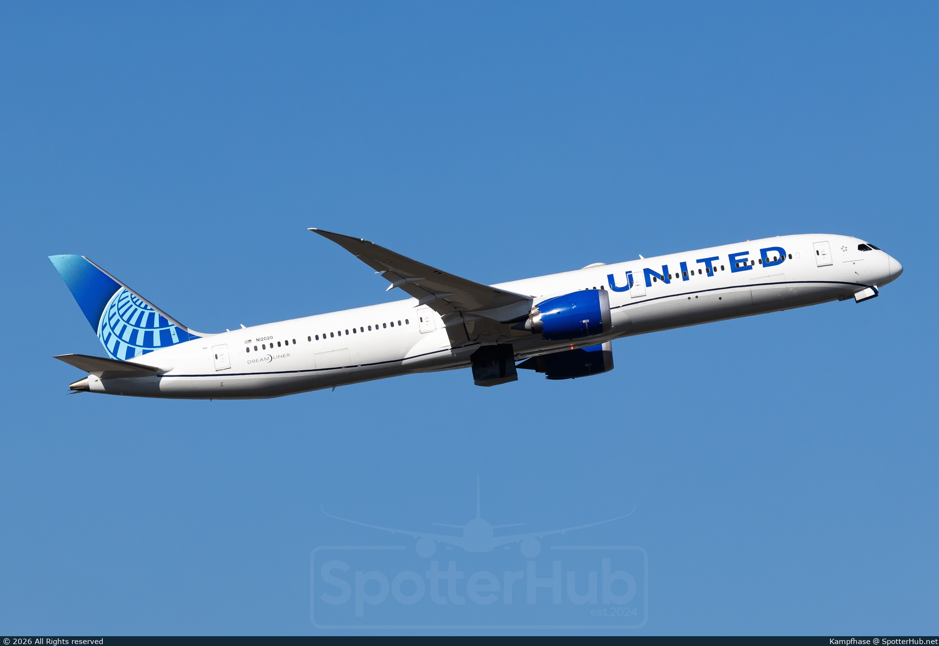 Photo of N12020 - Boeing 787-10 Dreamliner operated by United Airlines