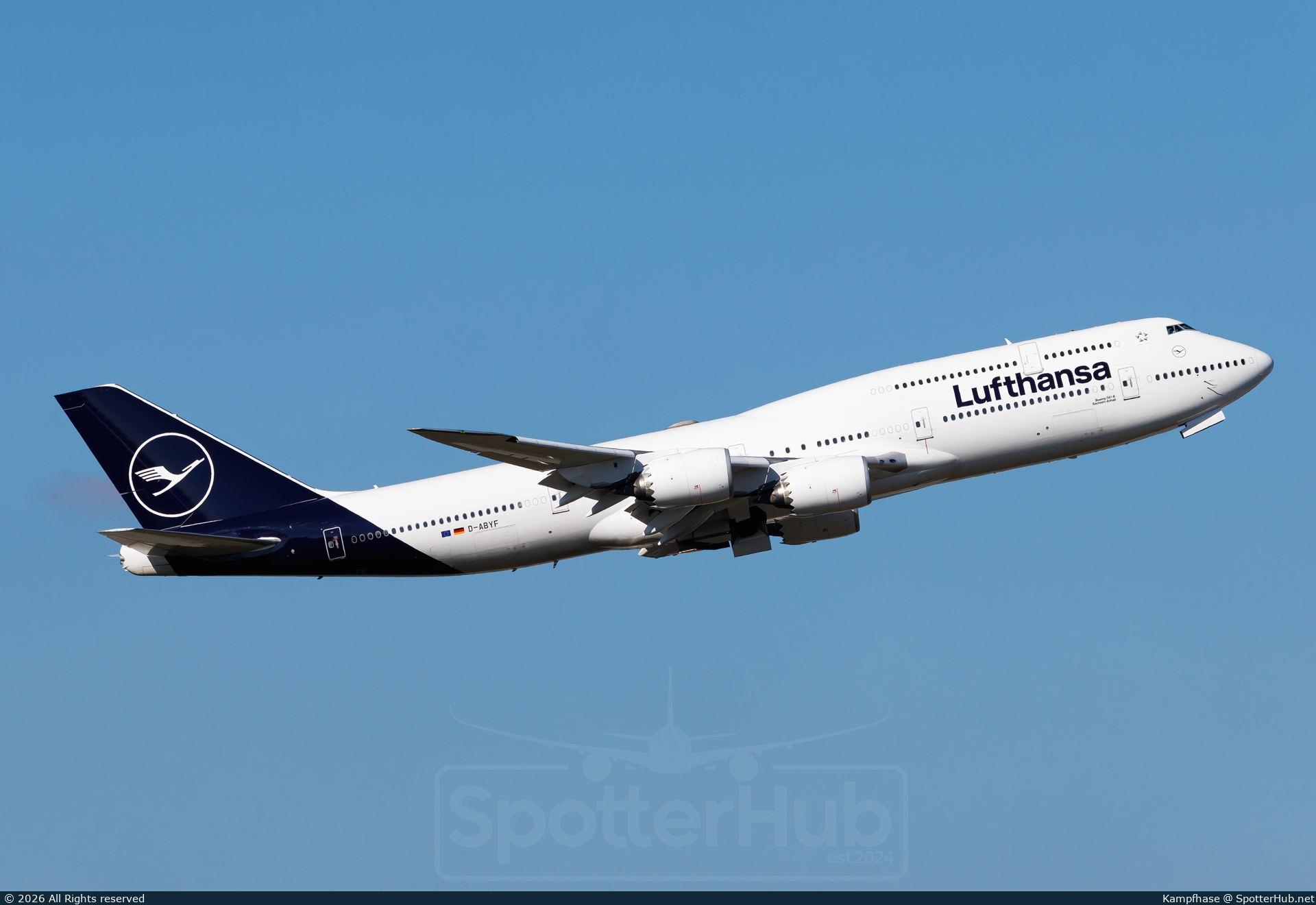 Photo of D-ABYF - Boeing 747-830 operated by Lufthansa