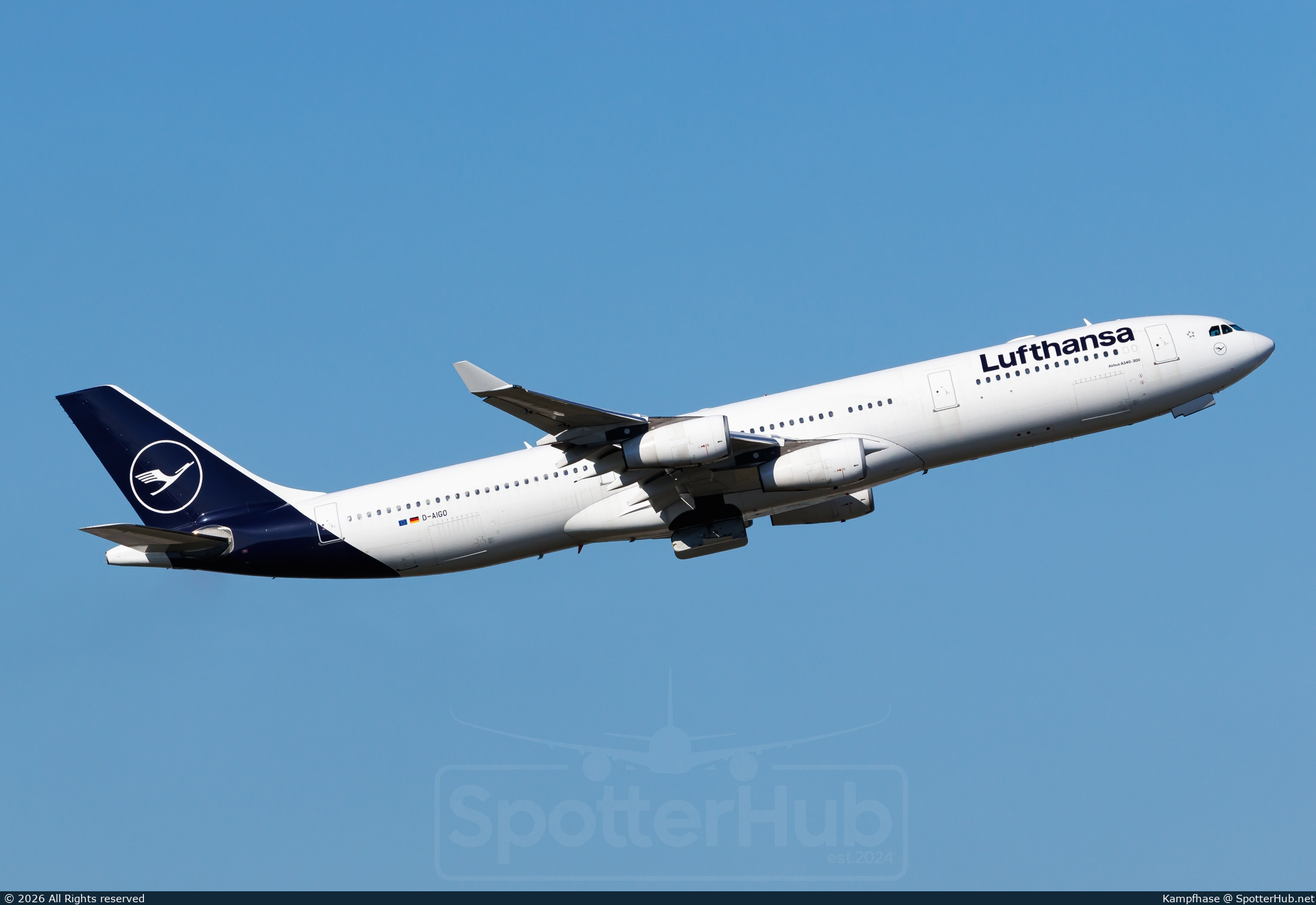 Photo of D-AIGO - Airbus A340-313 operated by Lufthansa